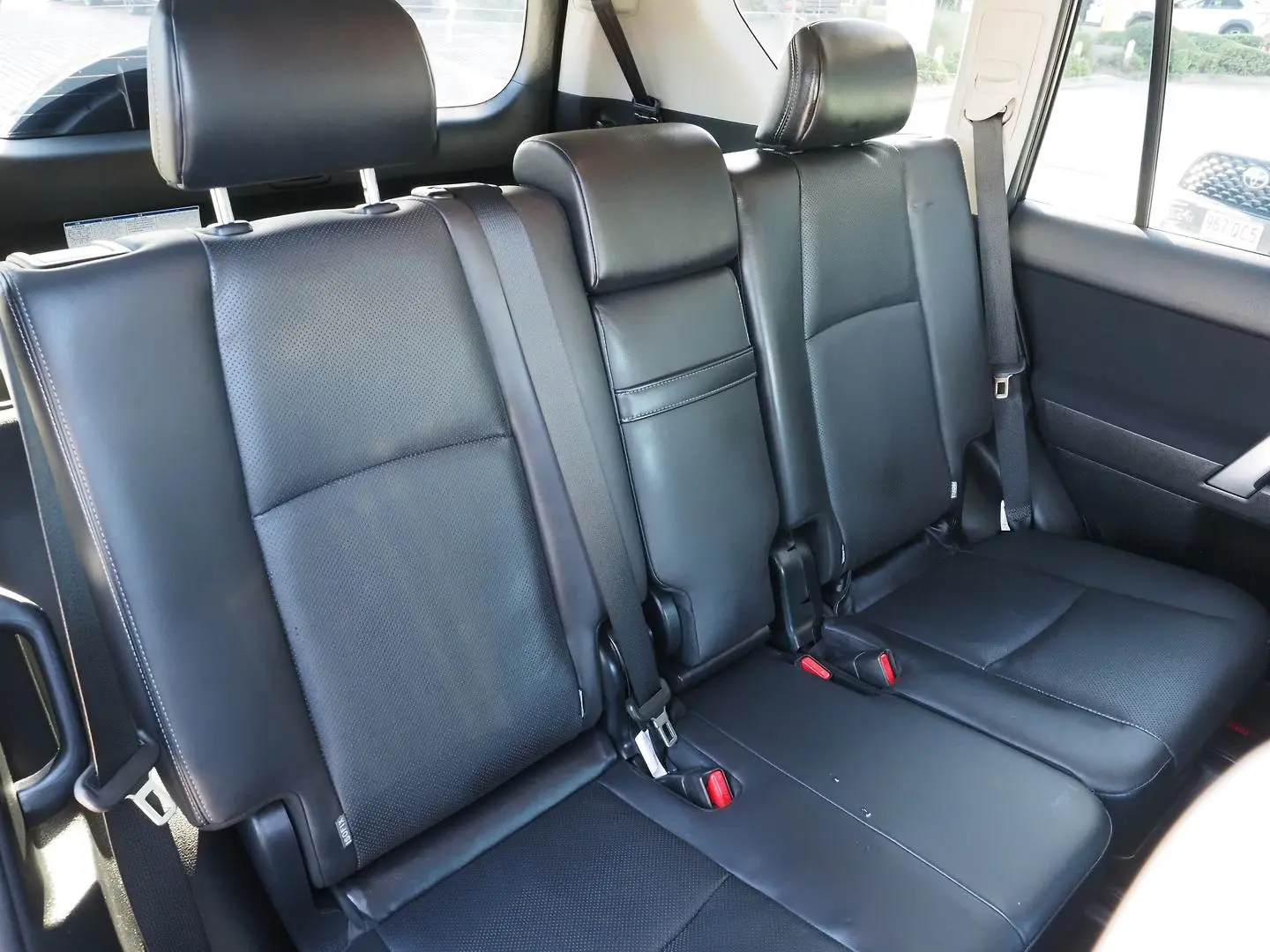 2023 Toyota Landcruiser Prado Gallery Image 26