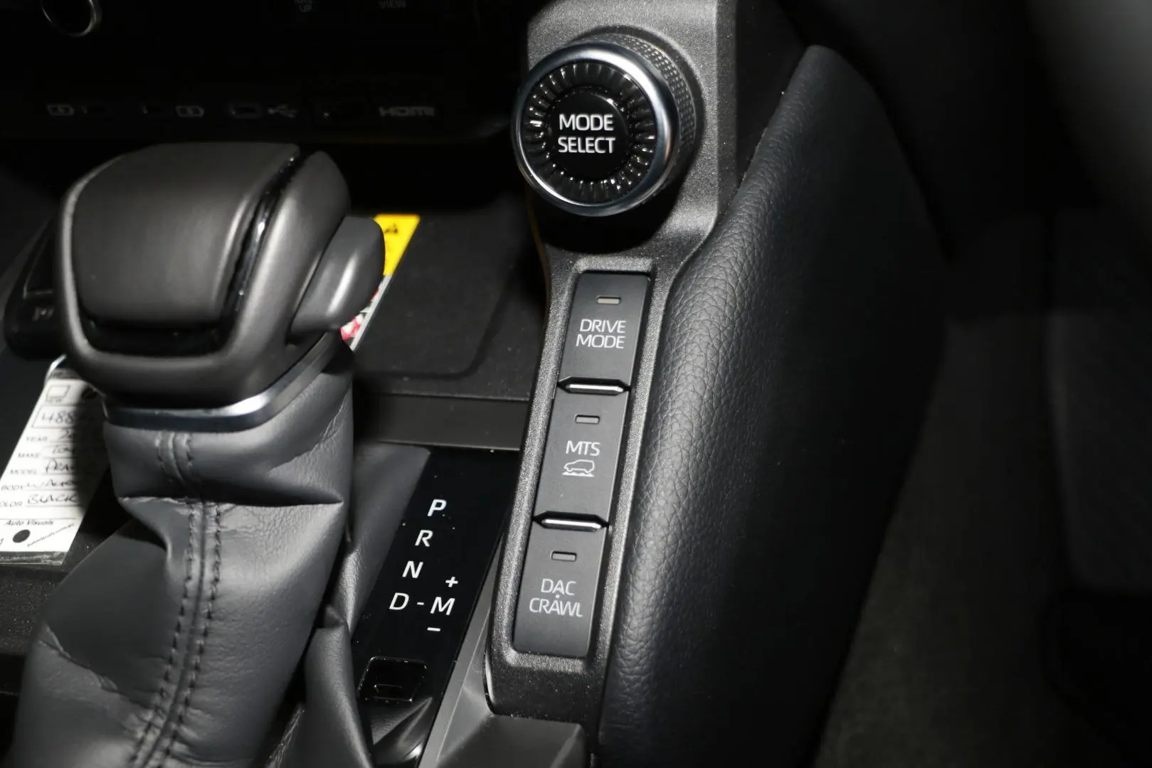 2025 Toyota Landcruiser Prado Gallery Image 13