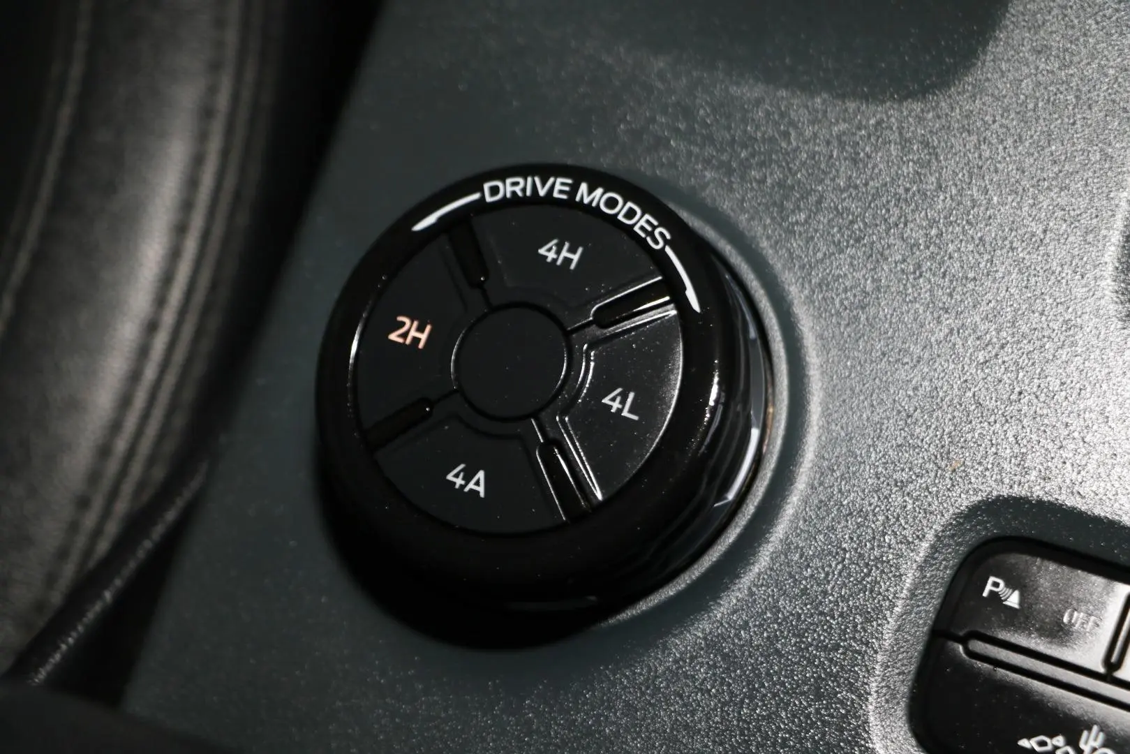 2022 Ford Everest Gallery Image 13