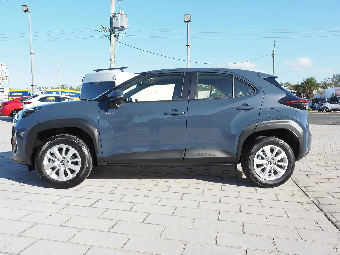 2025 Toyota Yaris Cross Gallery Image 10