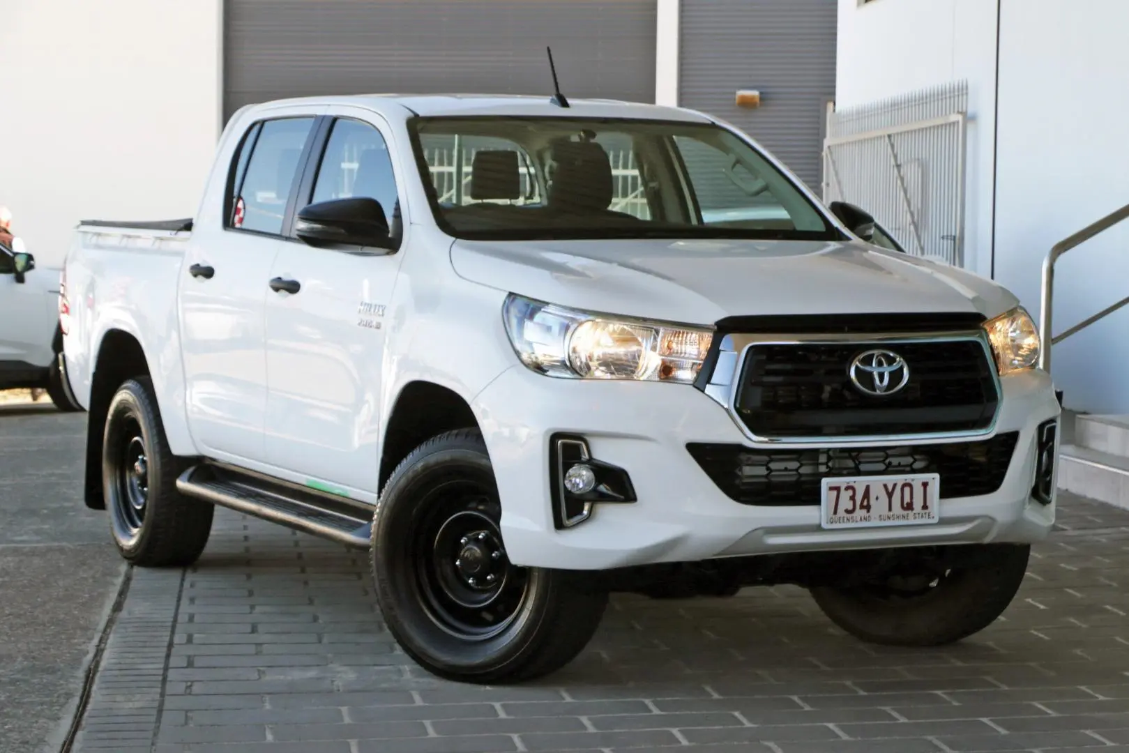 2018 Toyota Hilux Gallery Image 1