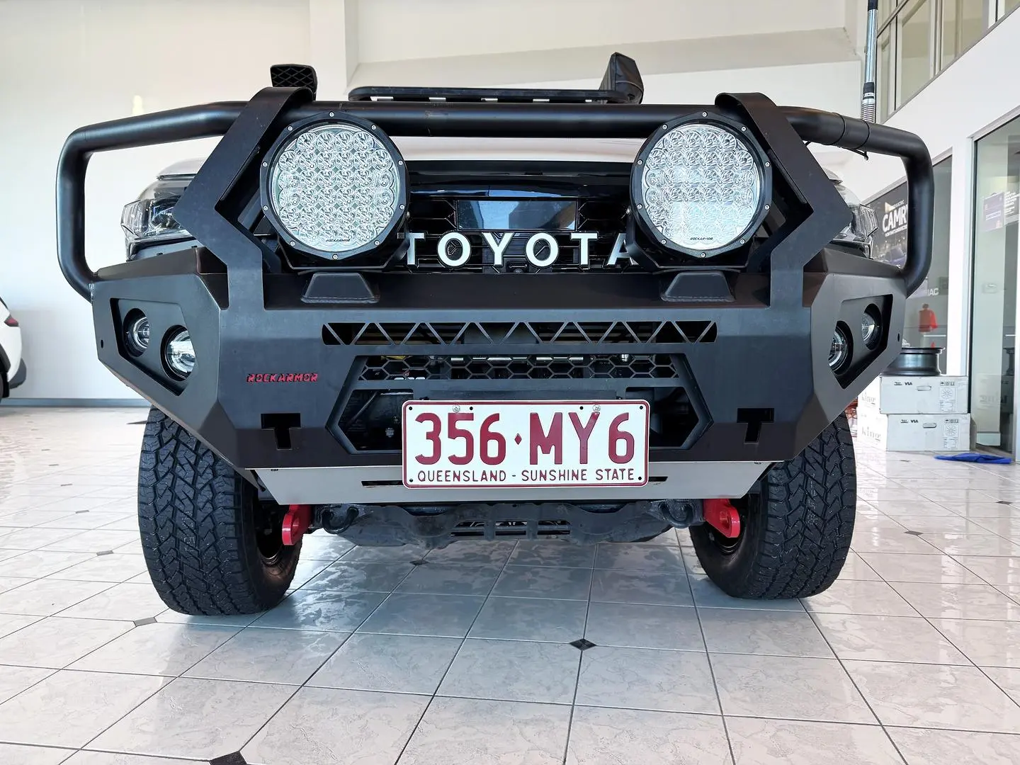 2025 Toyota Hilux Gallery Image 11
