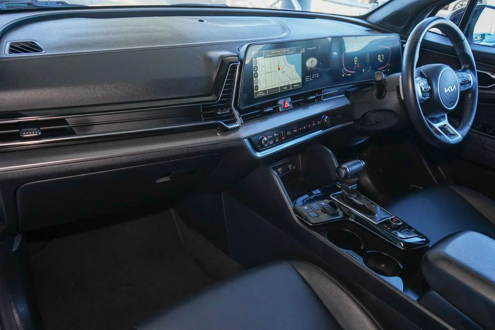2023 Kia Sportage Gallery Image 8