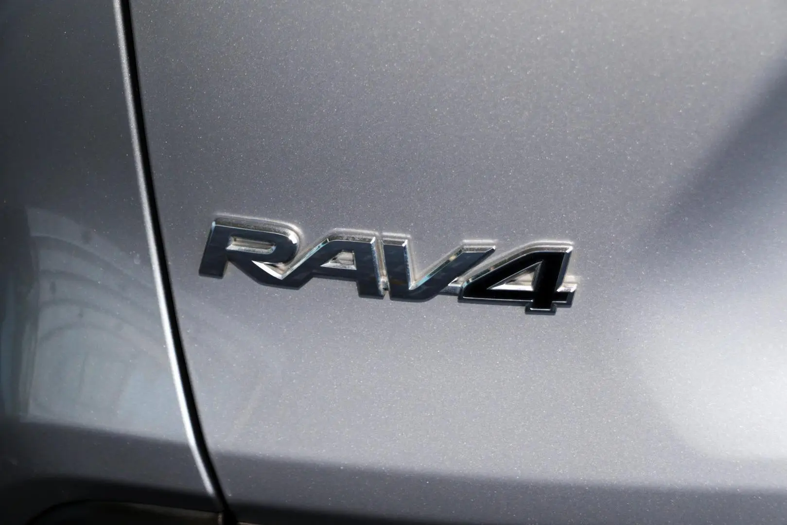 2025 Toyota RAV4 Gallery Image 20