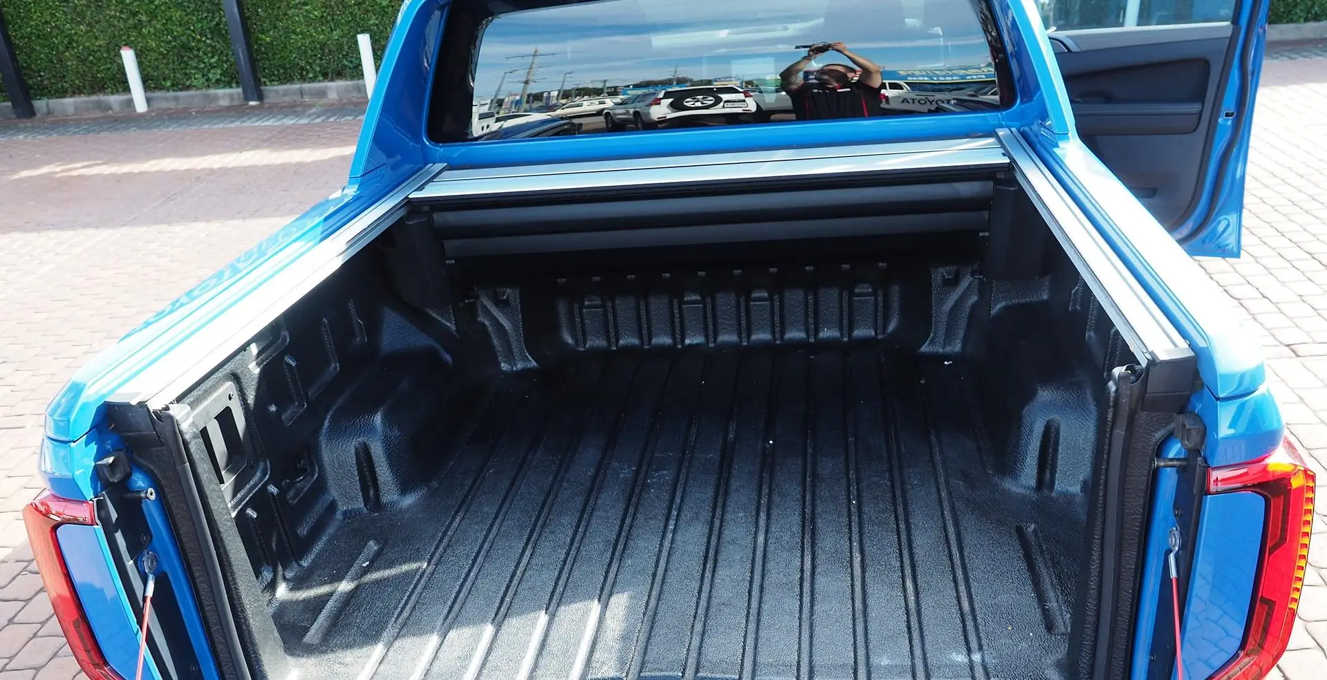 2023 Volkswagen Amarok Gallery Image 16