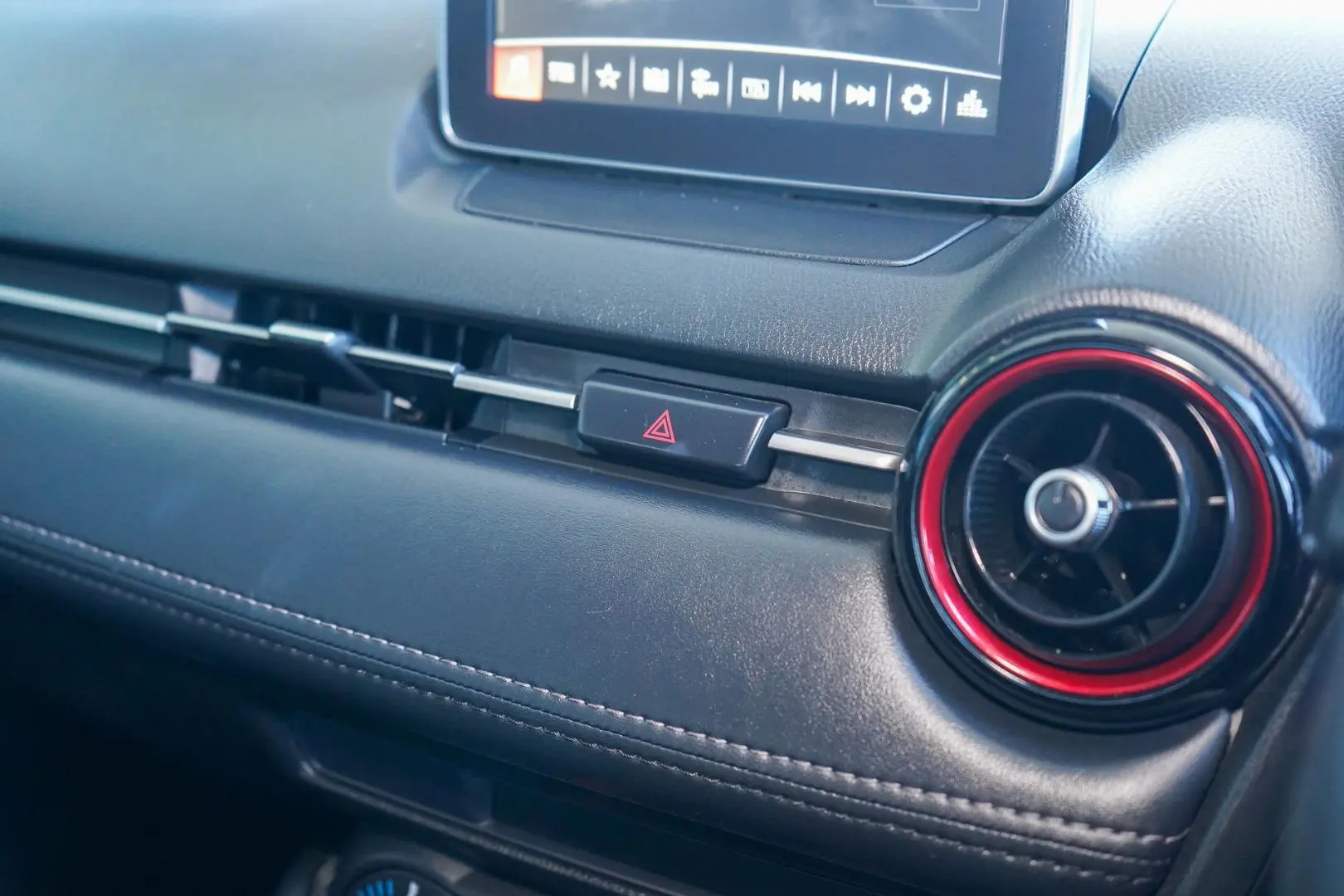 2016 Mazda CX-3 Gallery Image 13