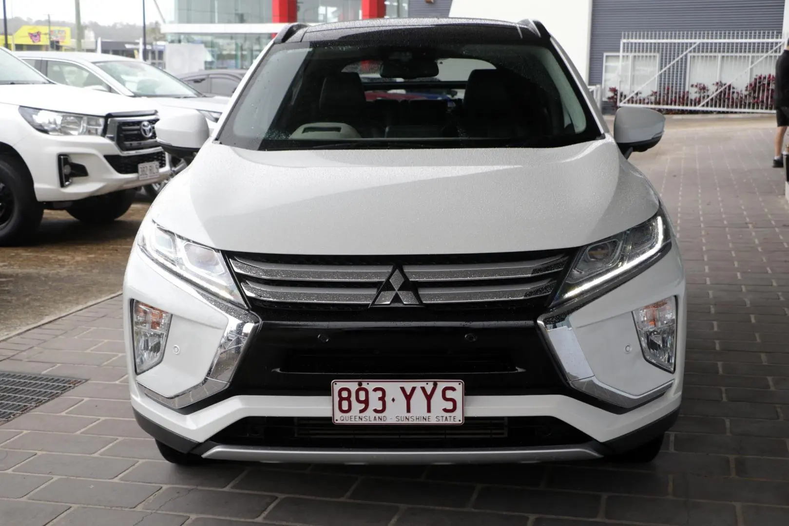 2019 Mitsubishi Eclipse Cross Gallery Image 3