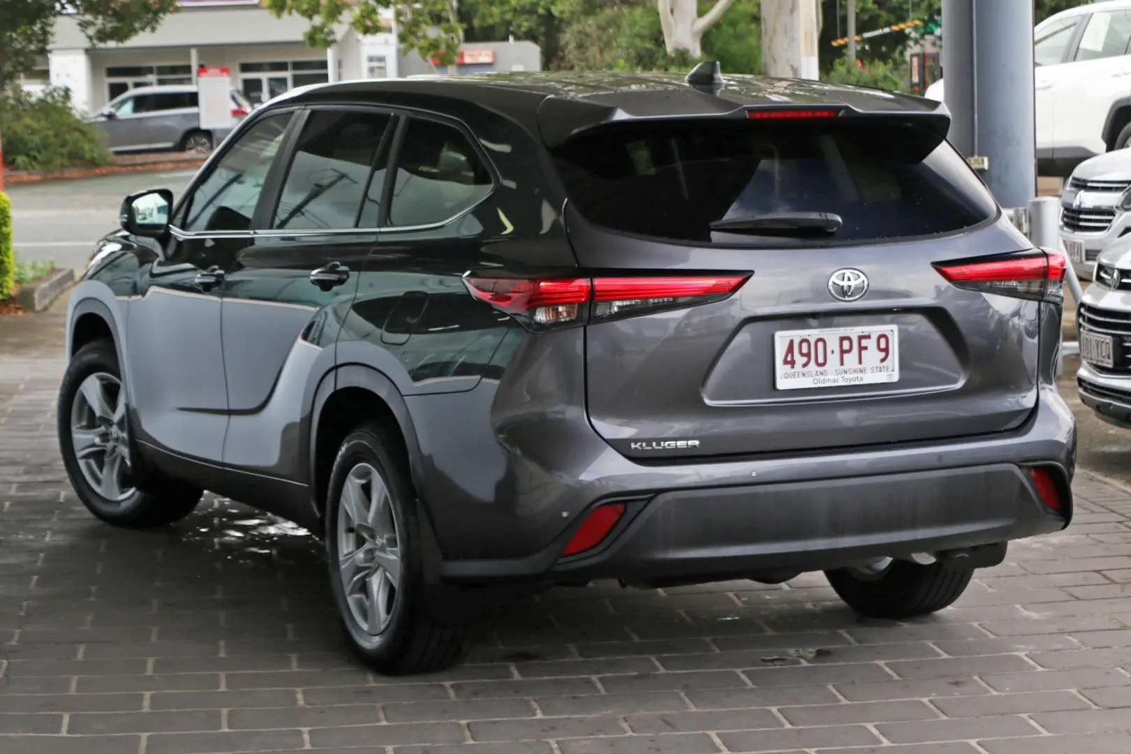 2023 Toyota Kluger Gallery Image 2