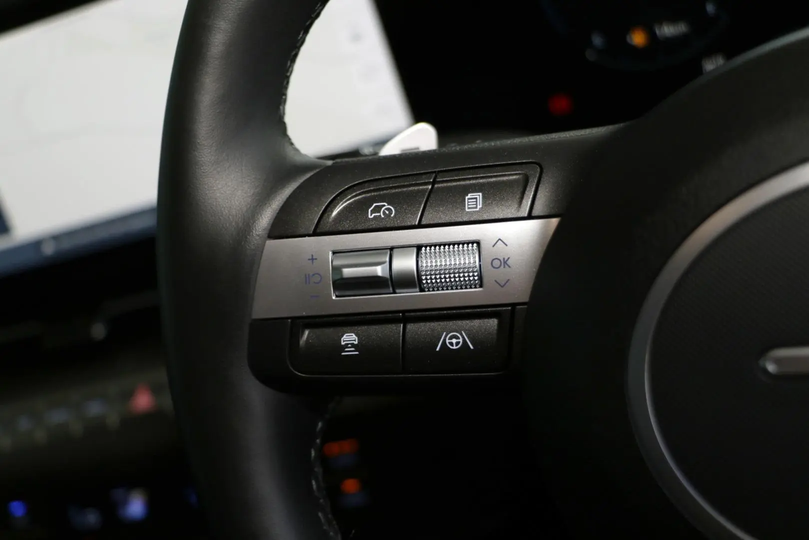 2024 Hyundai Kona Gallery Image 15