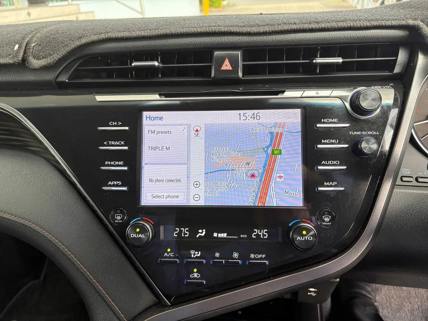 2019 Toyota Camry Gallery Image 15