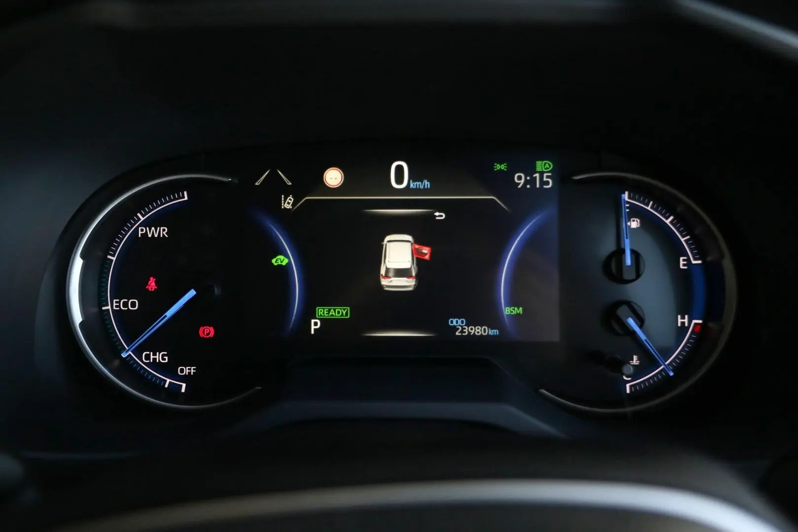 2025 Toyota RAV4 Gallery Image 13