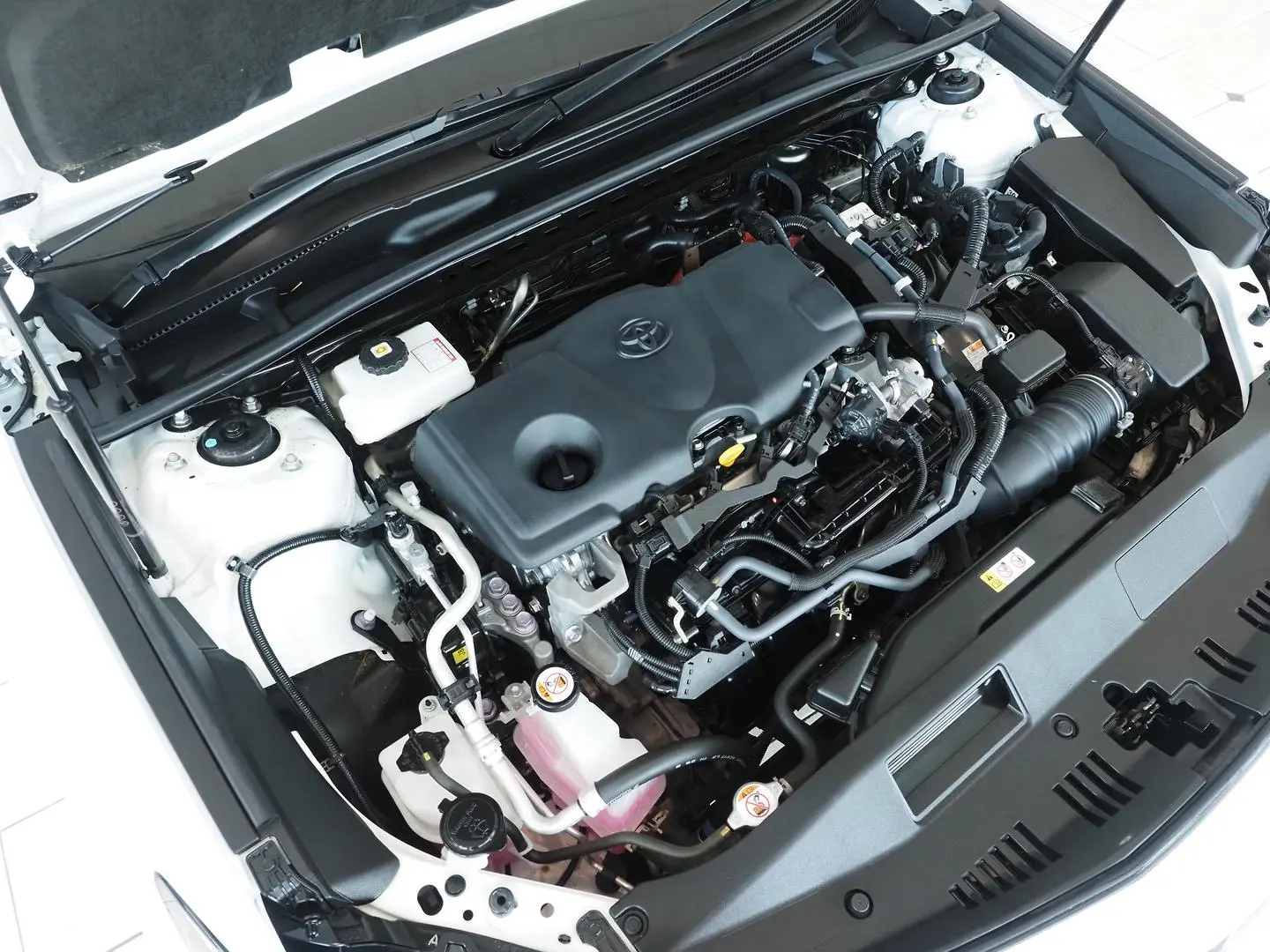 2024 Toyota Camry Gallery Image 5