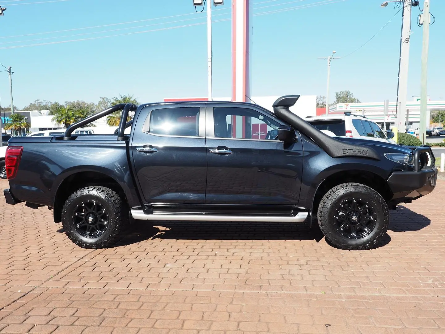 2020 Mazda BT-50 Gallery Image 3