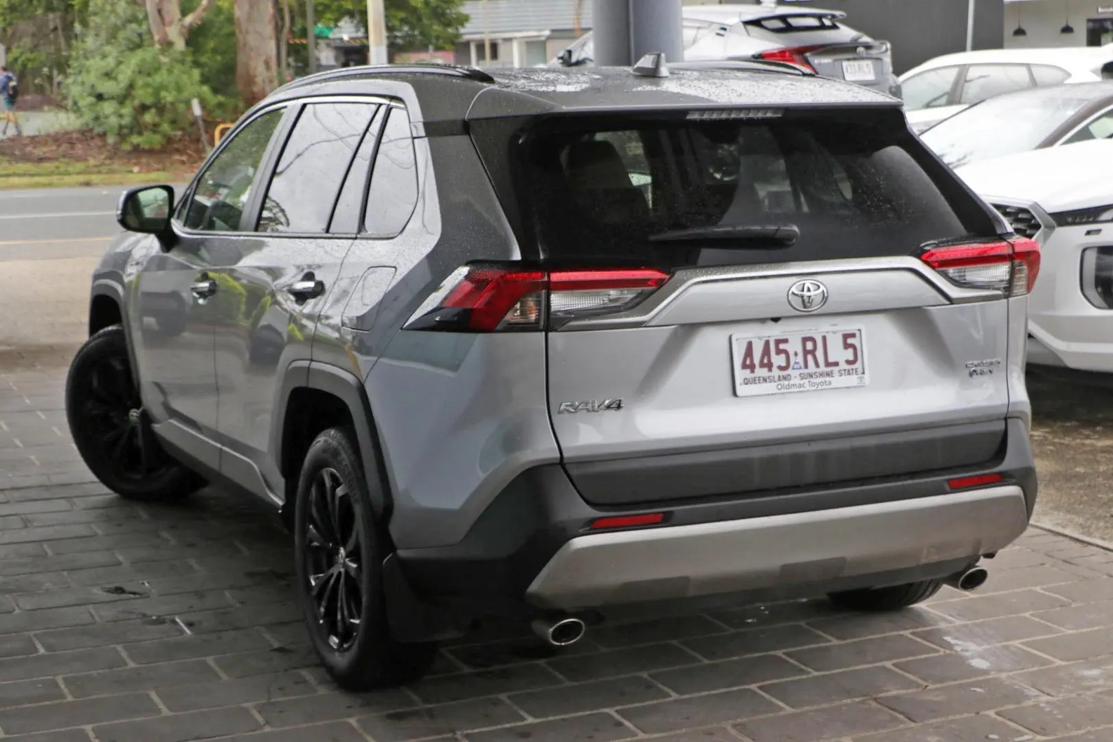 2025 Toyota RAV4 Gallery Image 2