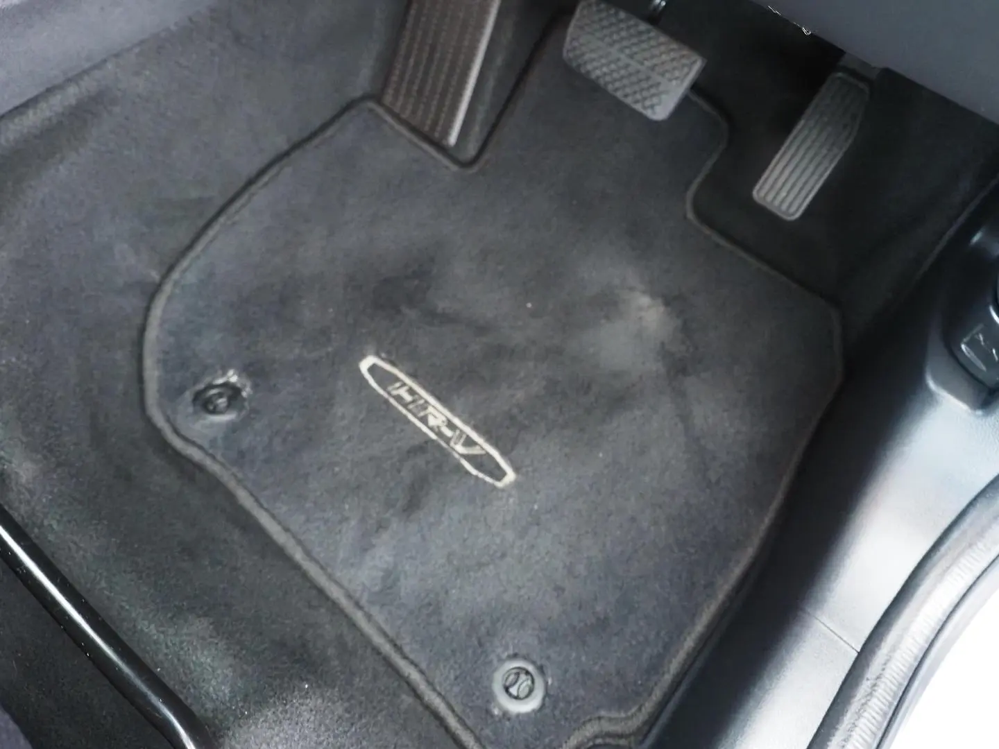 2019 Honda HR-V Gallery Image 16