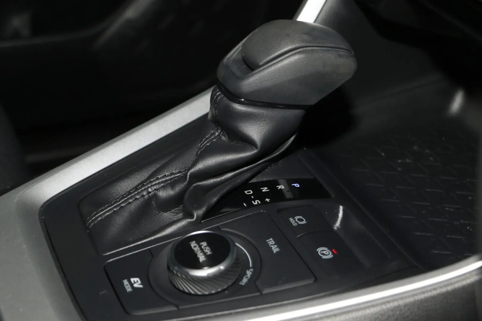 2021 Toyota RAV4 Gallery Image 14