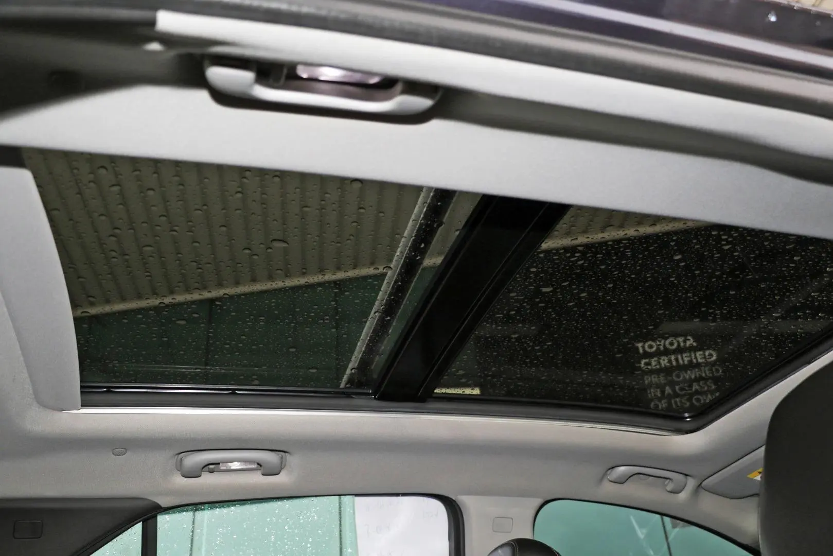 2018 Holden Equinox Gallery Image 12