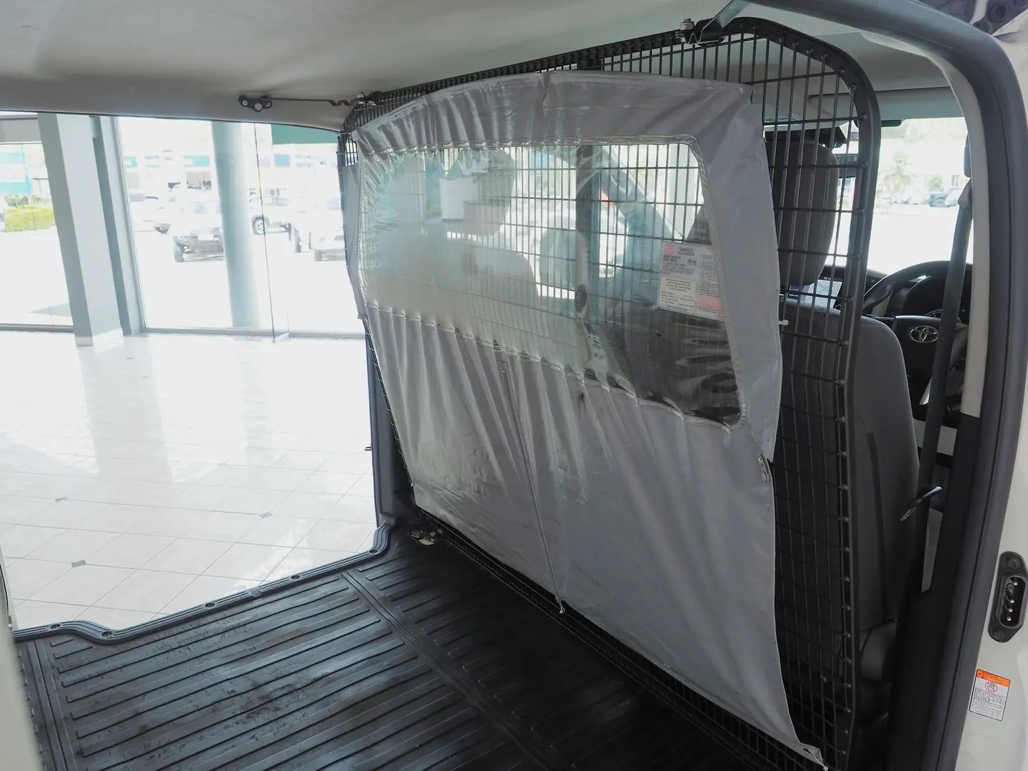 2019 Toyota Hiace Gallery Image 16