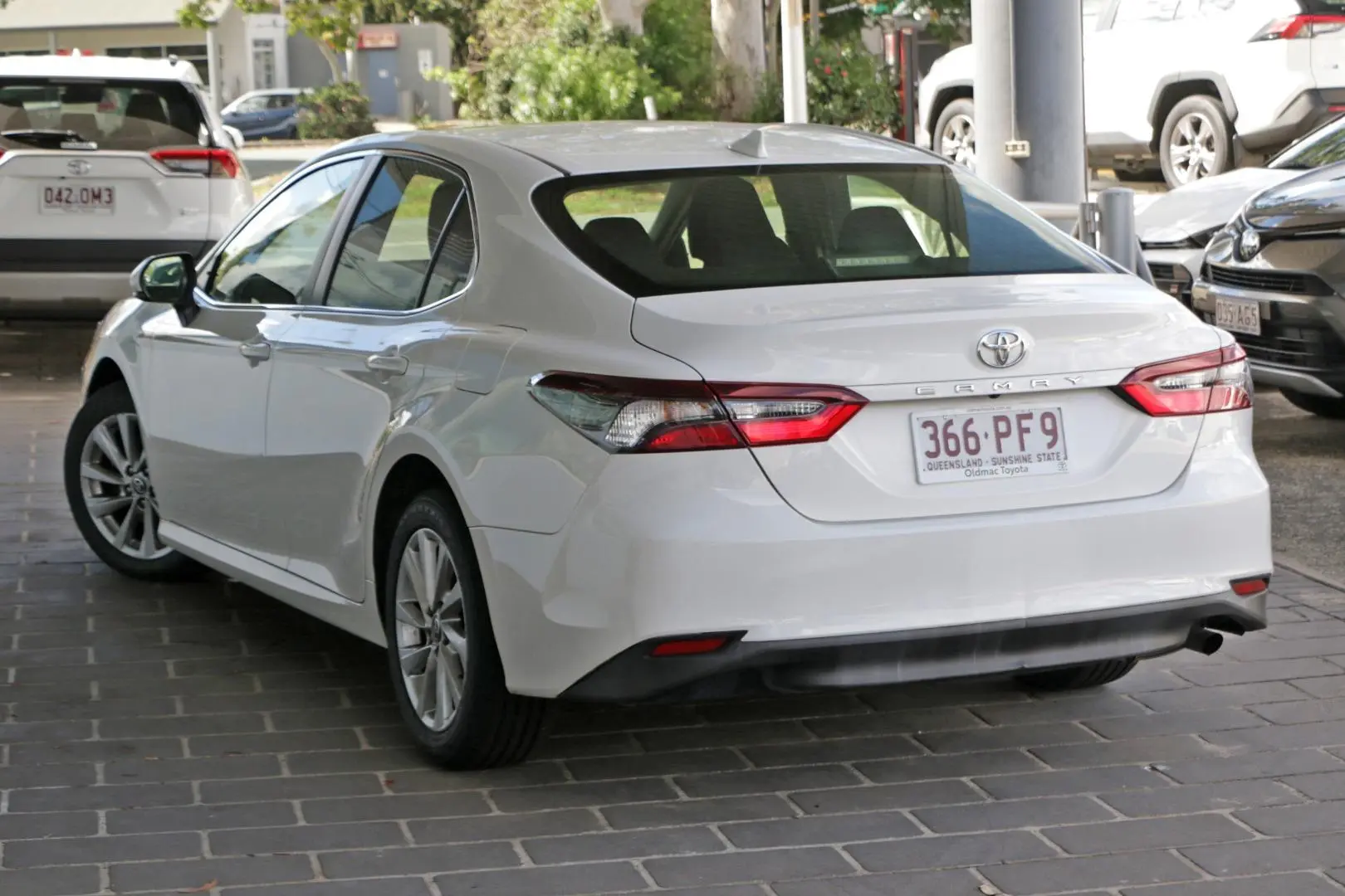 2022 Toyota Camry Gallery Image 2