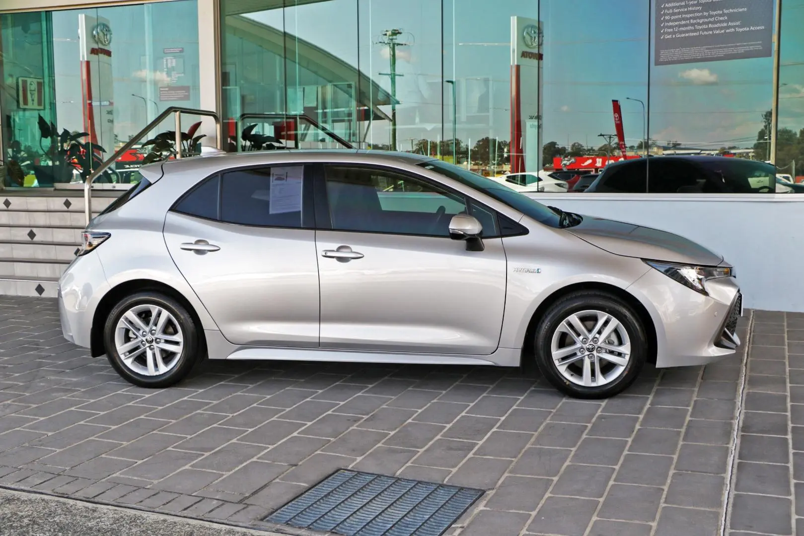 2020 Toyota Corolla Gallery Image 5