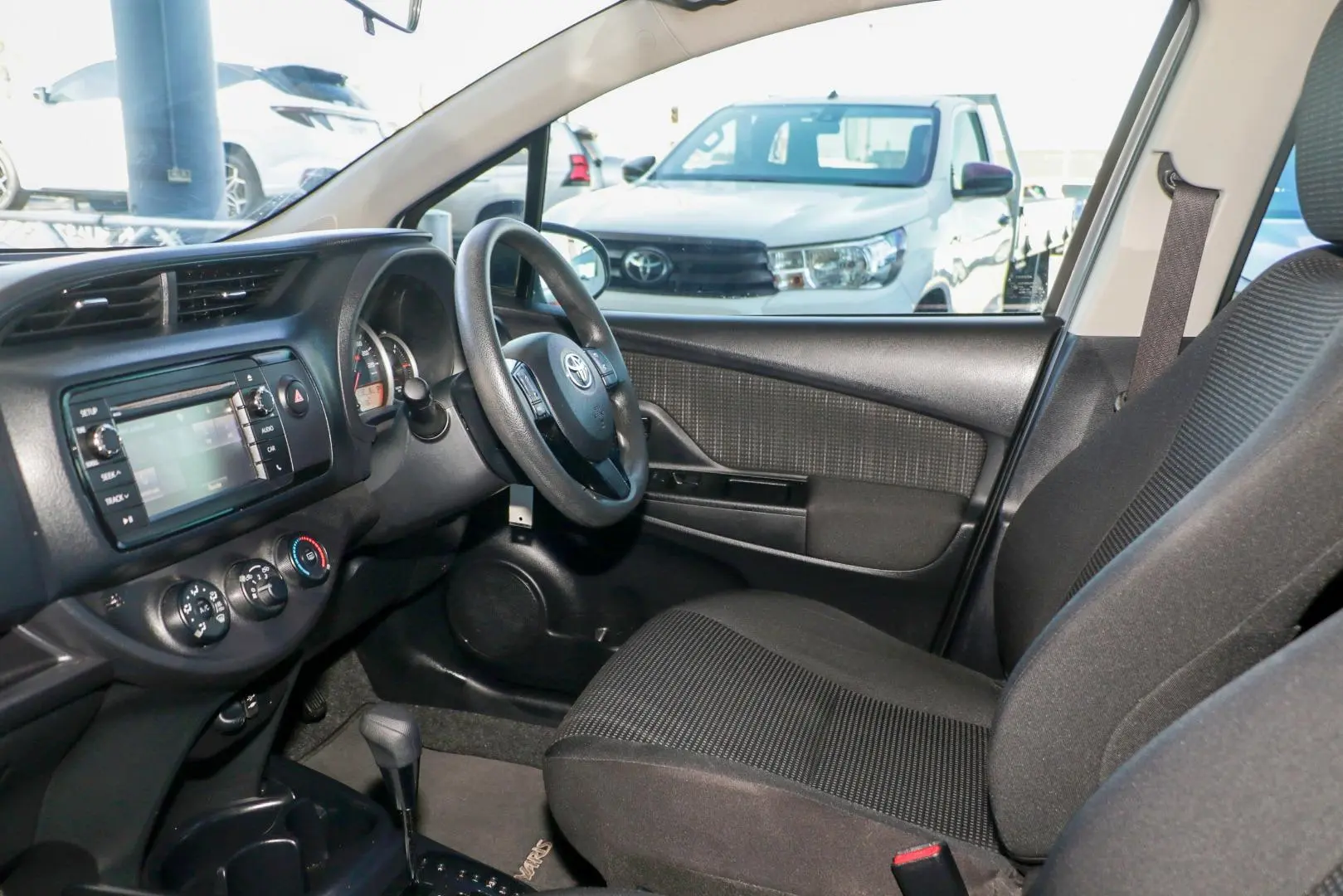 2019 Toyota Yaris Gallery Image 10