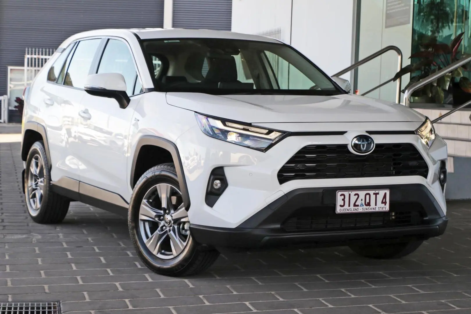 2025 Toyota RAV4 Image