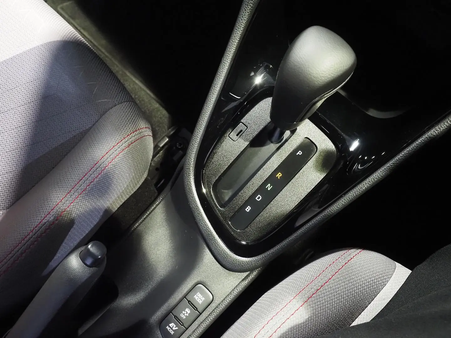 2024 Toyota Yaris Gallery Image 27