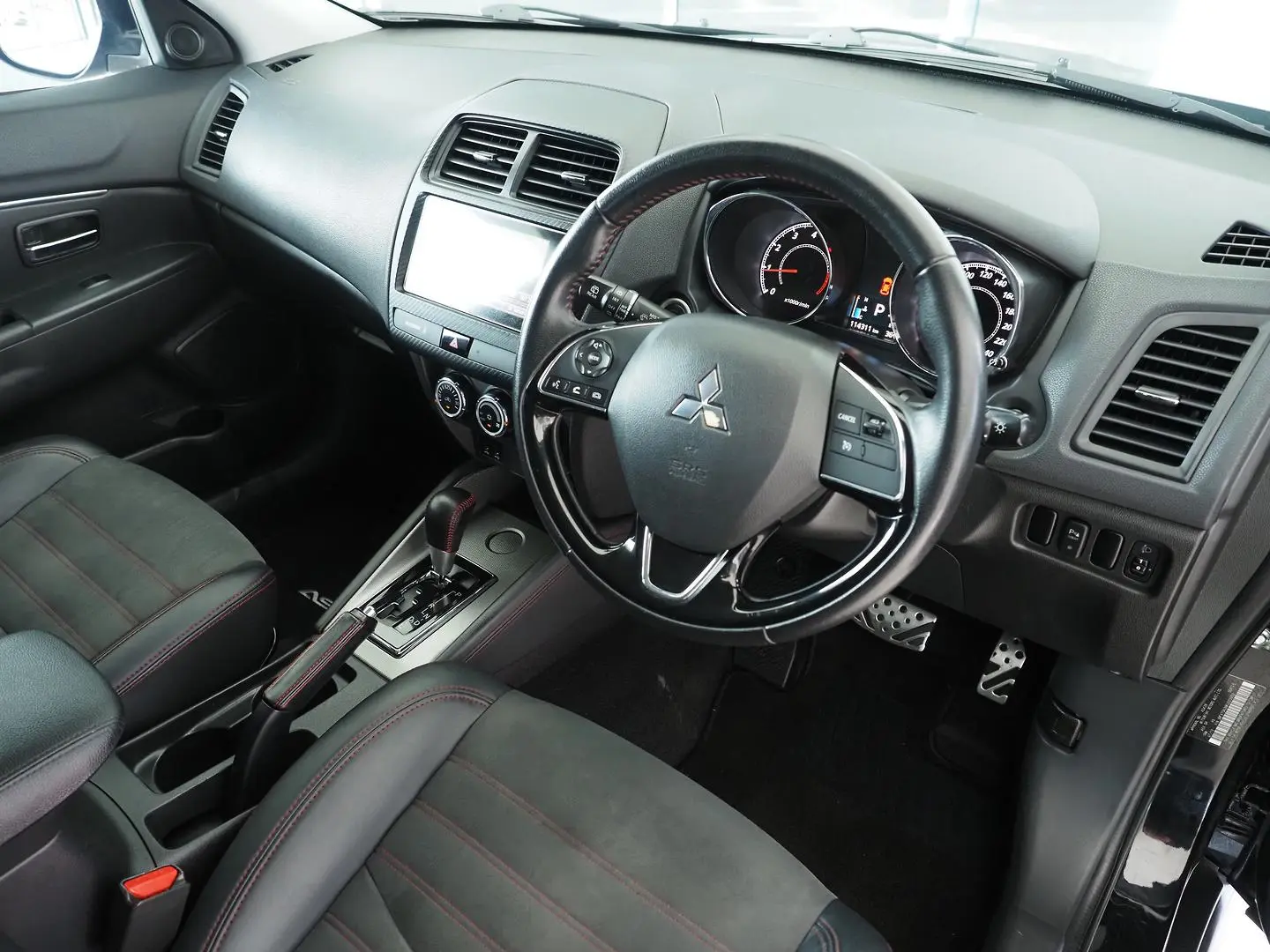 2019 Mitsubishi ASX Gallery Image 5