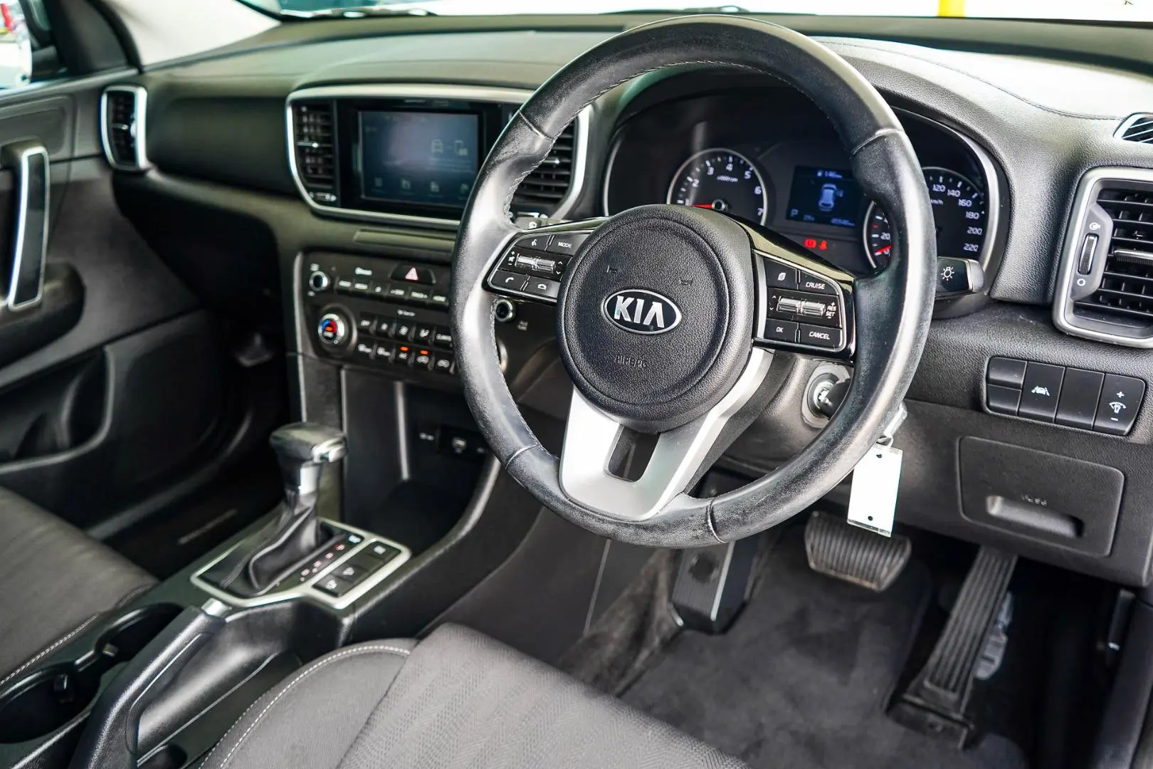 2019 Kia Sportage Gallery Image 6