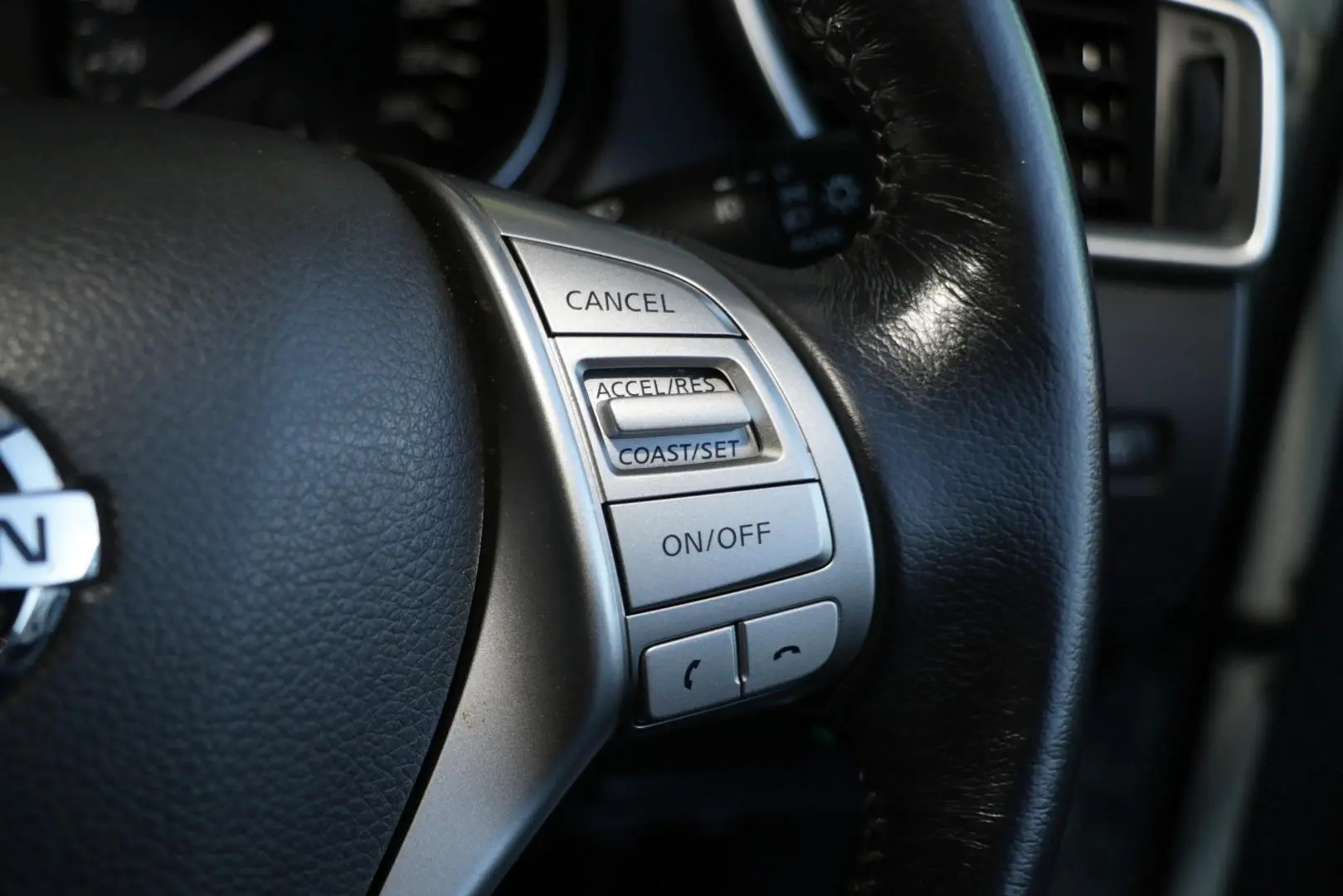 2015 Nissan X-TRAIL Gallery Image 15
