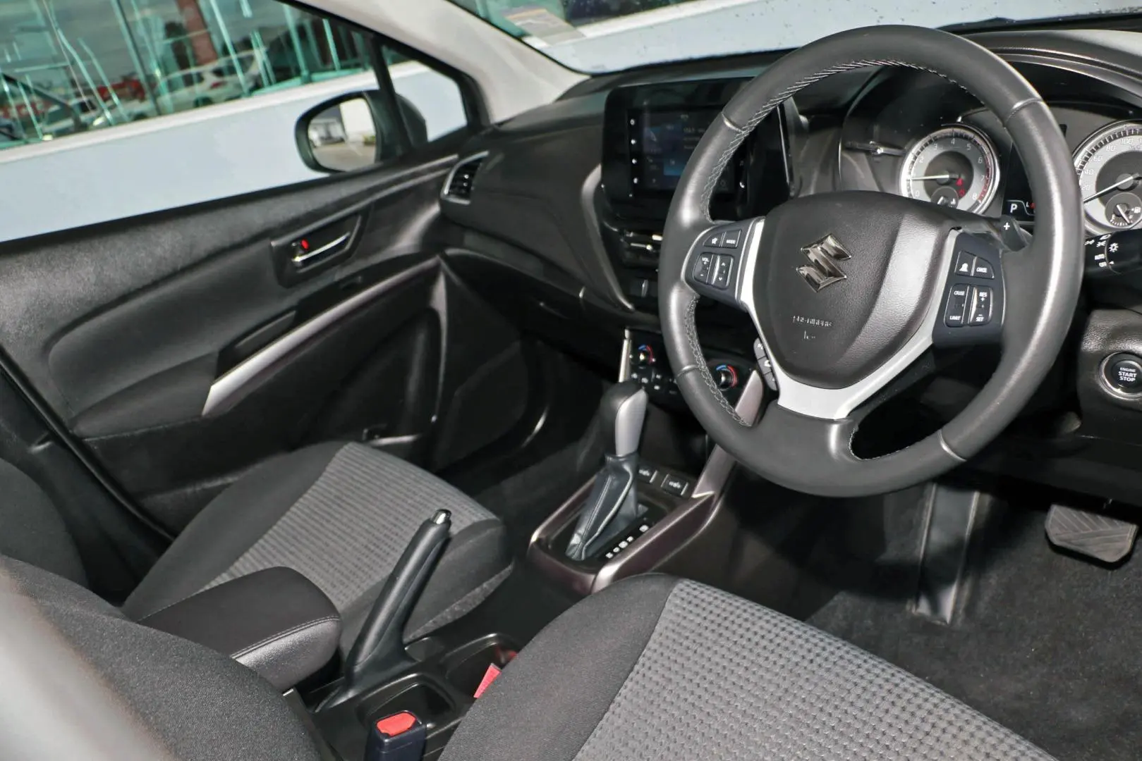 2023 Suzuki S-Cross Gallery Image 6