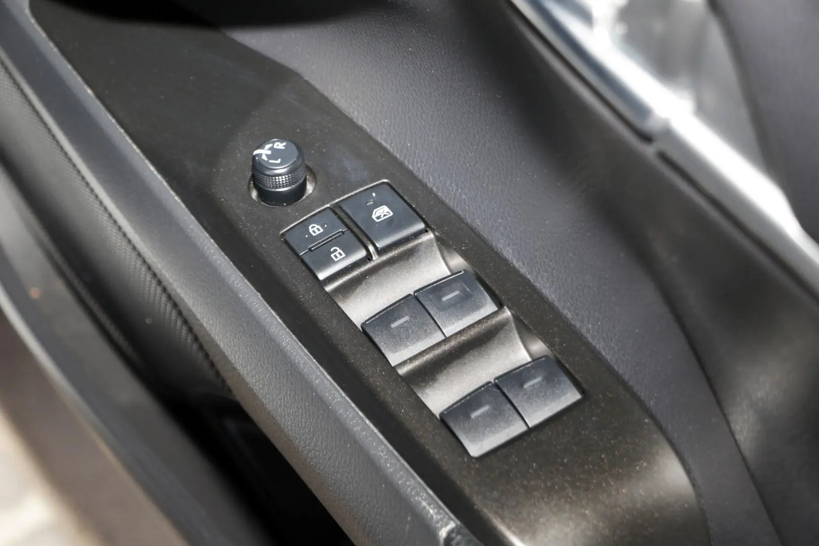 2024 Toyota Camry Gallery Image 22