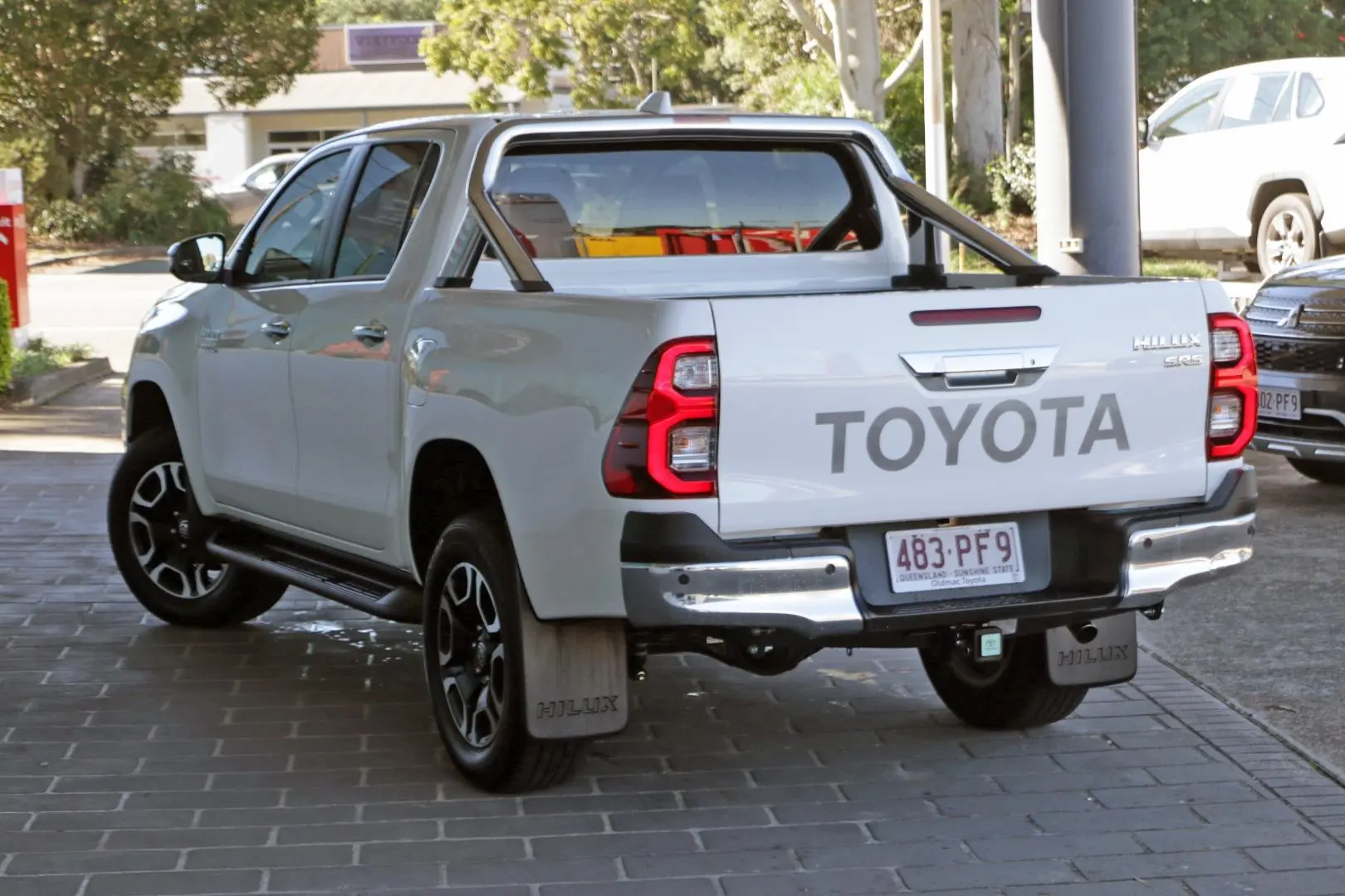 2023 Toyota Hilux Gallery Image 2