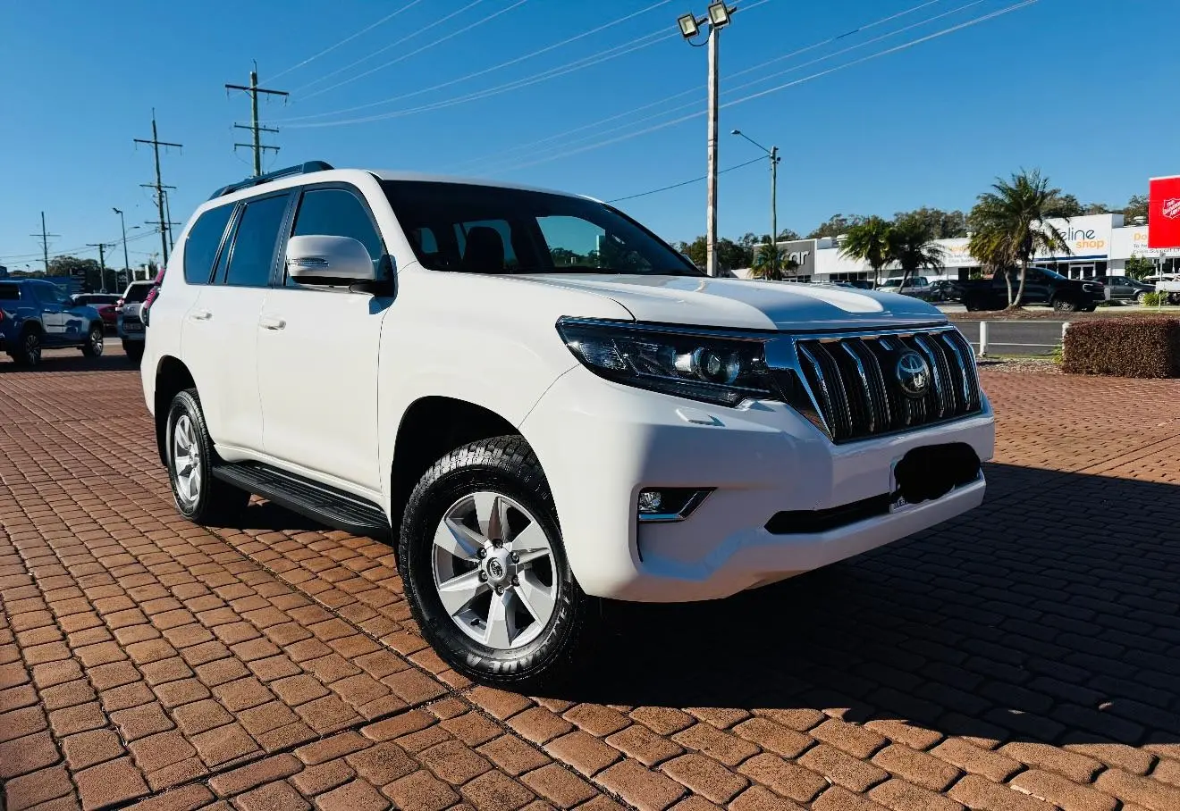2023 Toyota Landcruiser Prado Gallery Image 1
