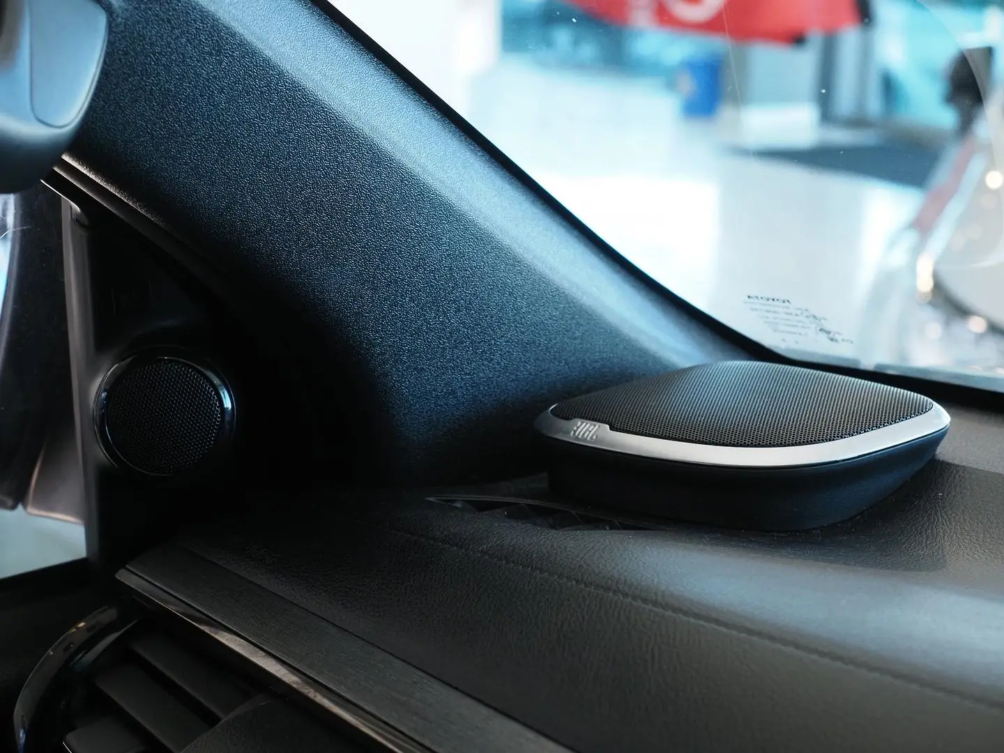 2022 Toyota Hilux Gallery Image 20