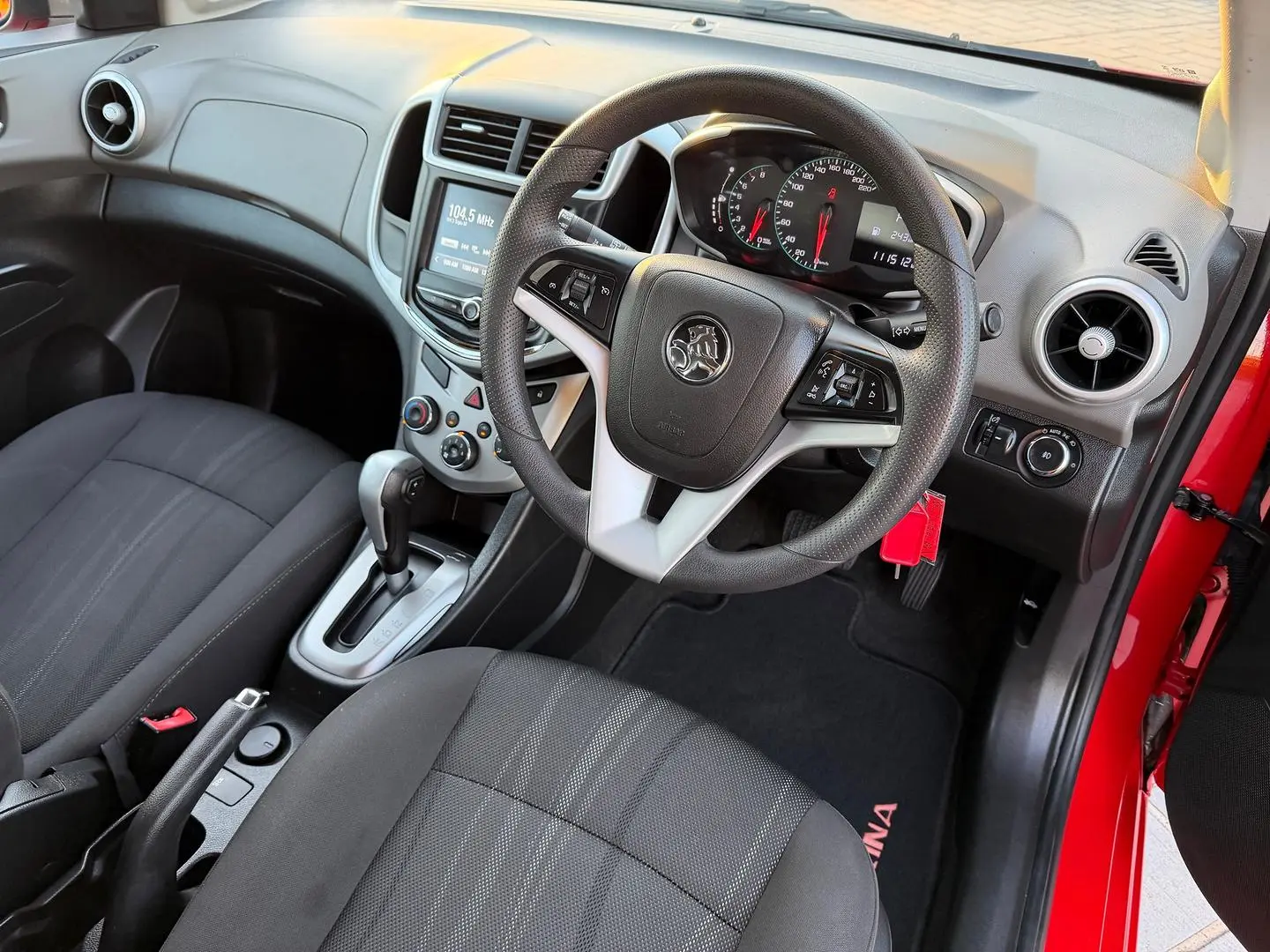 2016 Holden Barina Gallery Image 4