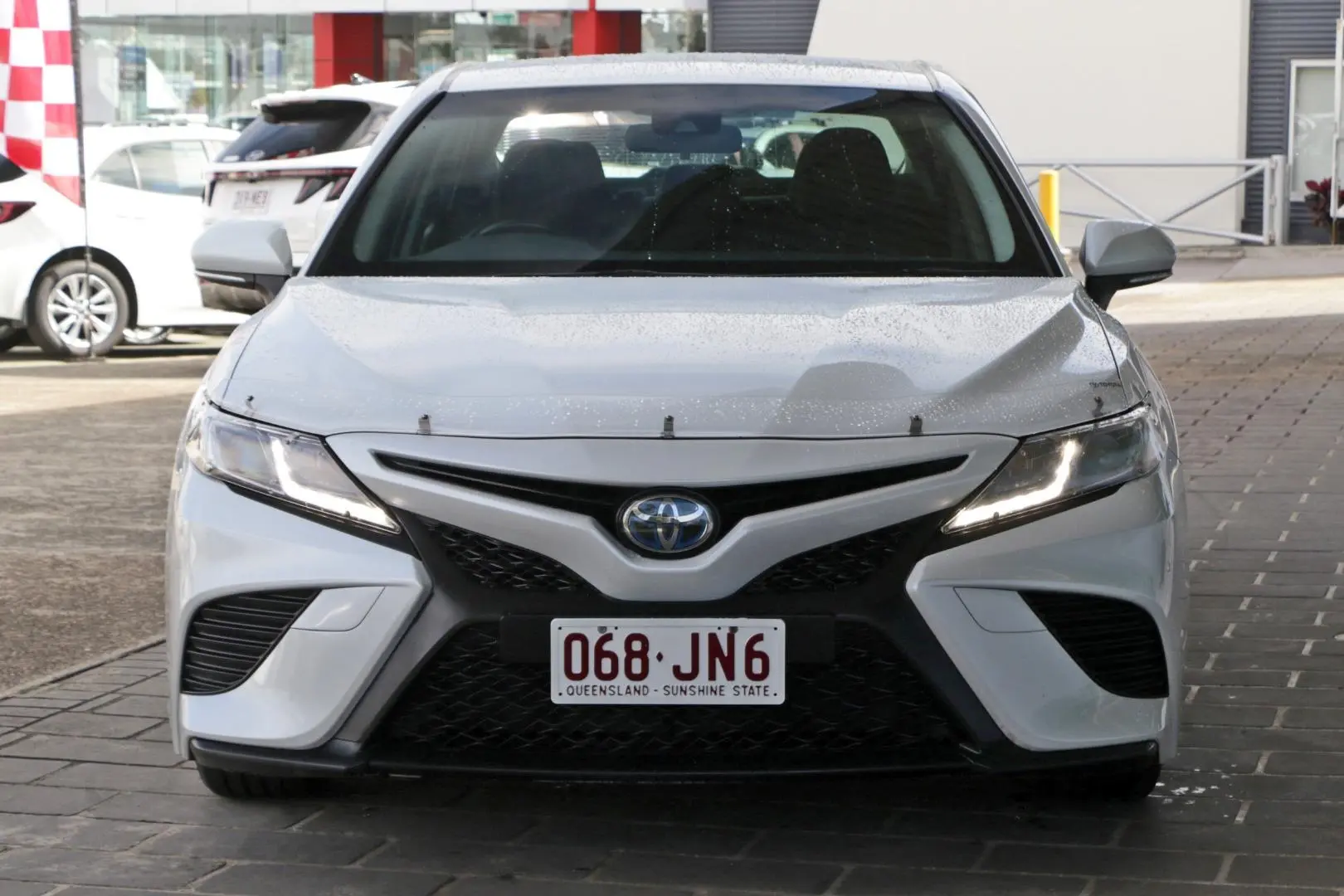2020 Toyota Camry Gallery Image 3