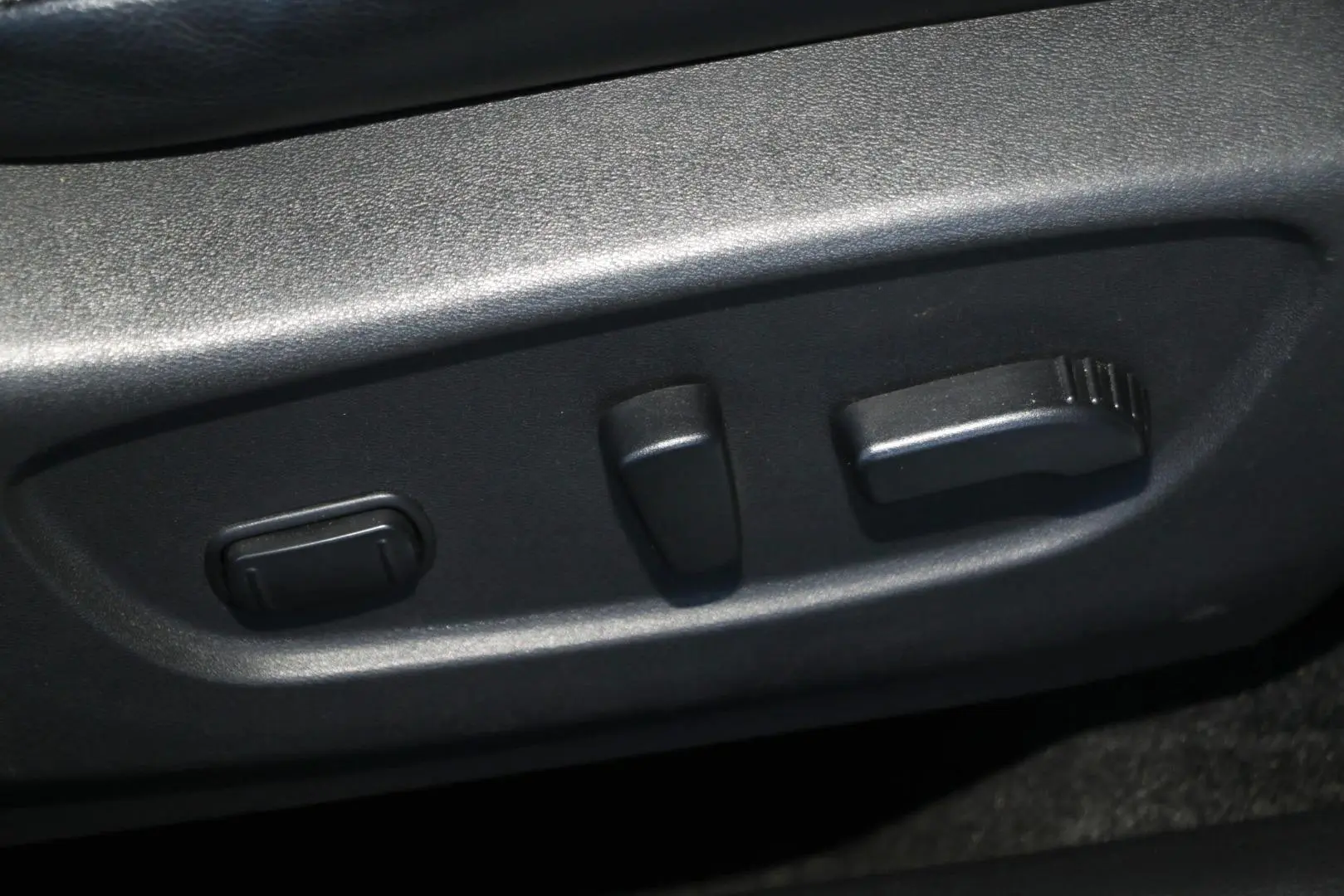 2015 Nissan X-TRAIL Gallery Image 13