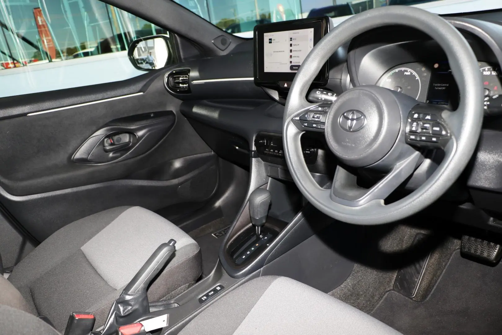 2024 Toyota Yaris Gallery Image 6