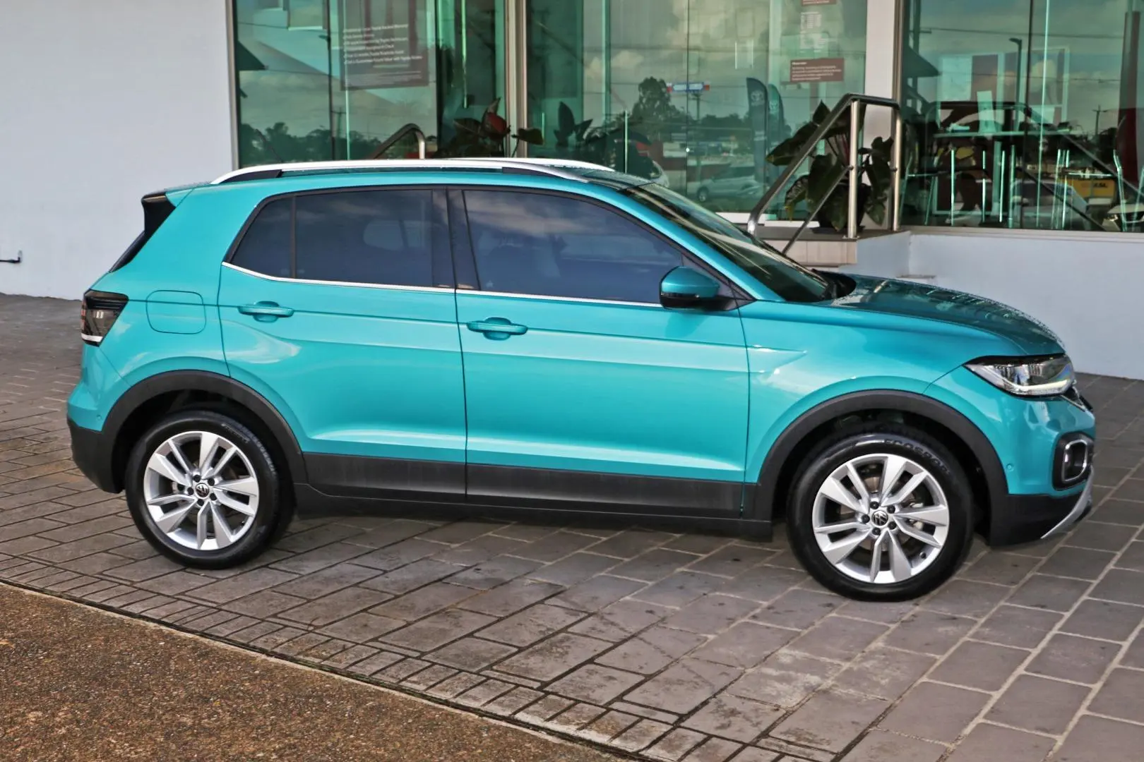 2022 Volkswagen T-Cross Gallery Image 5