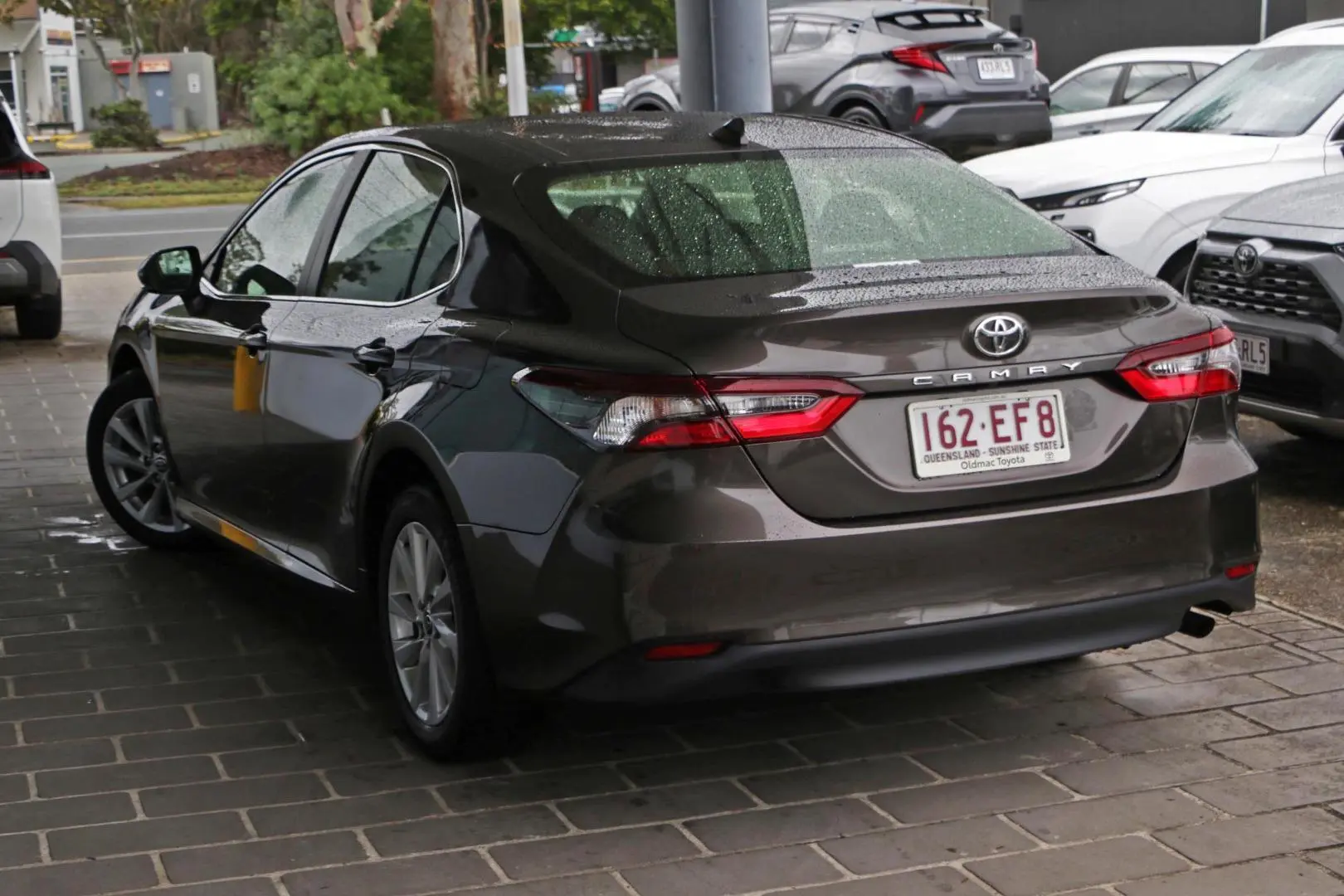 2022 Toyota Camry Gallery Image 2