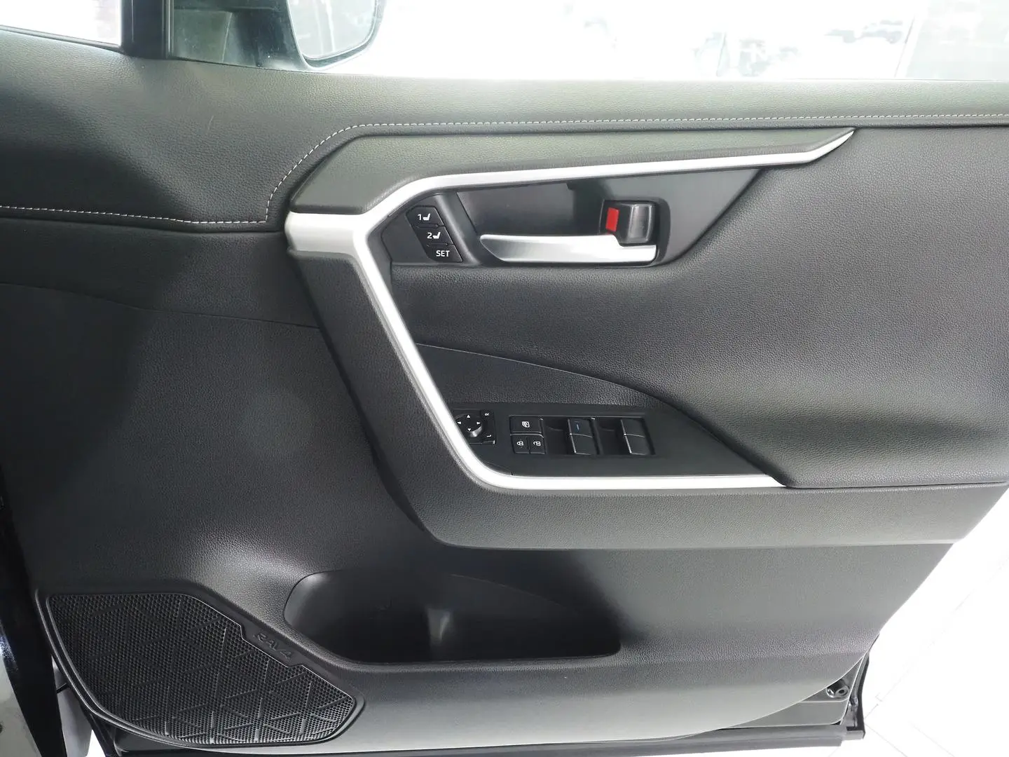 2021 Toyota RAV4 Gallery Image 33