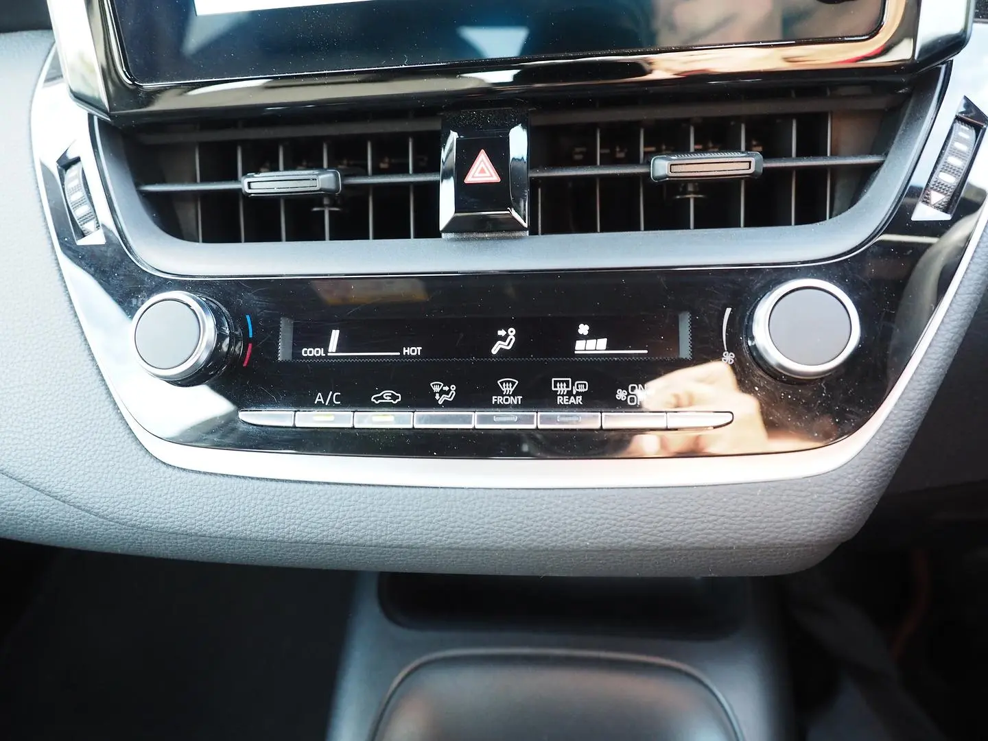 2024 Toyota Corolla Gallery Image 25