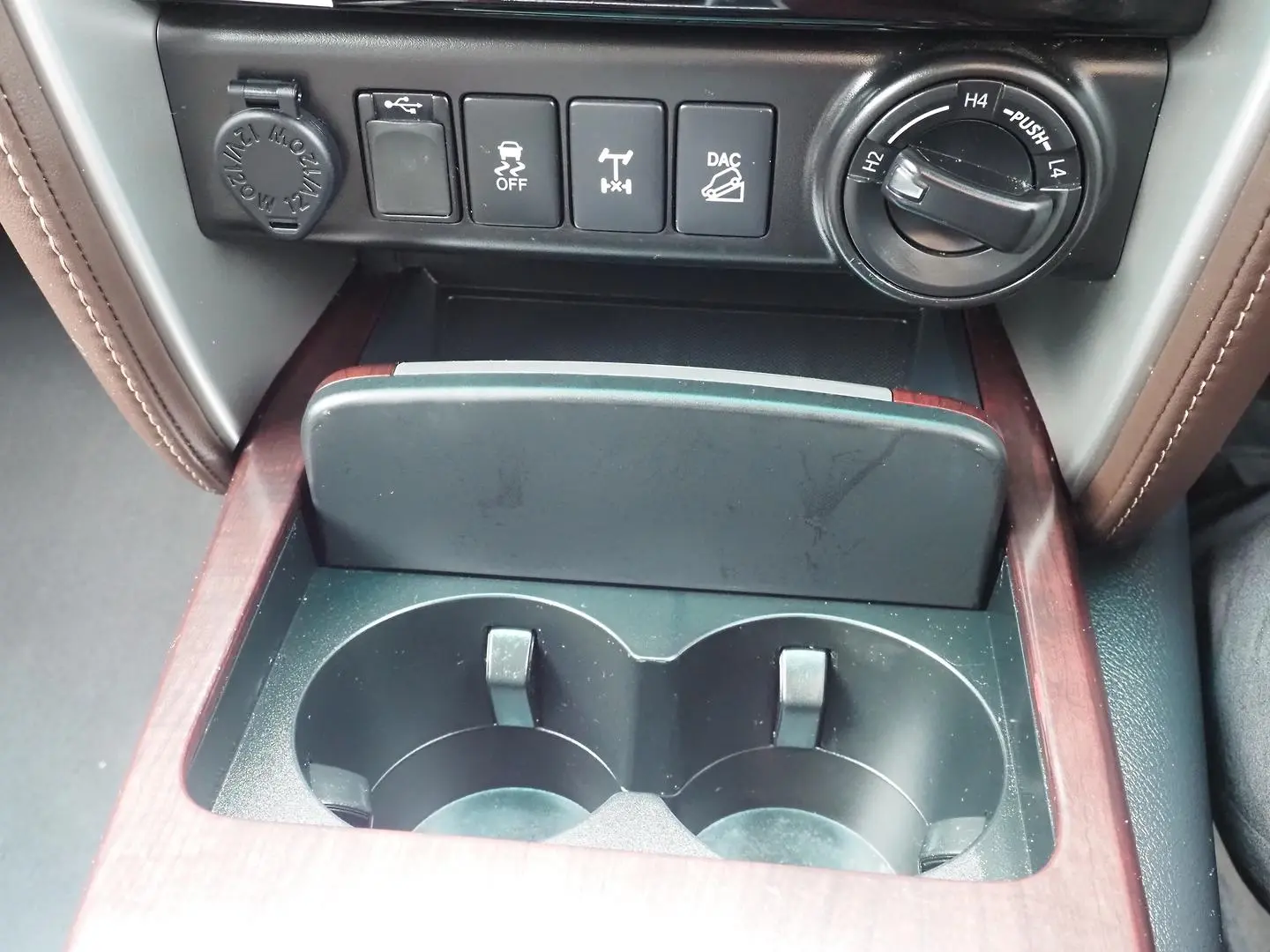 2017 Toyota Fortuner Gallery Image 26