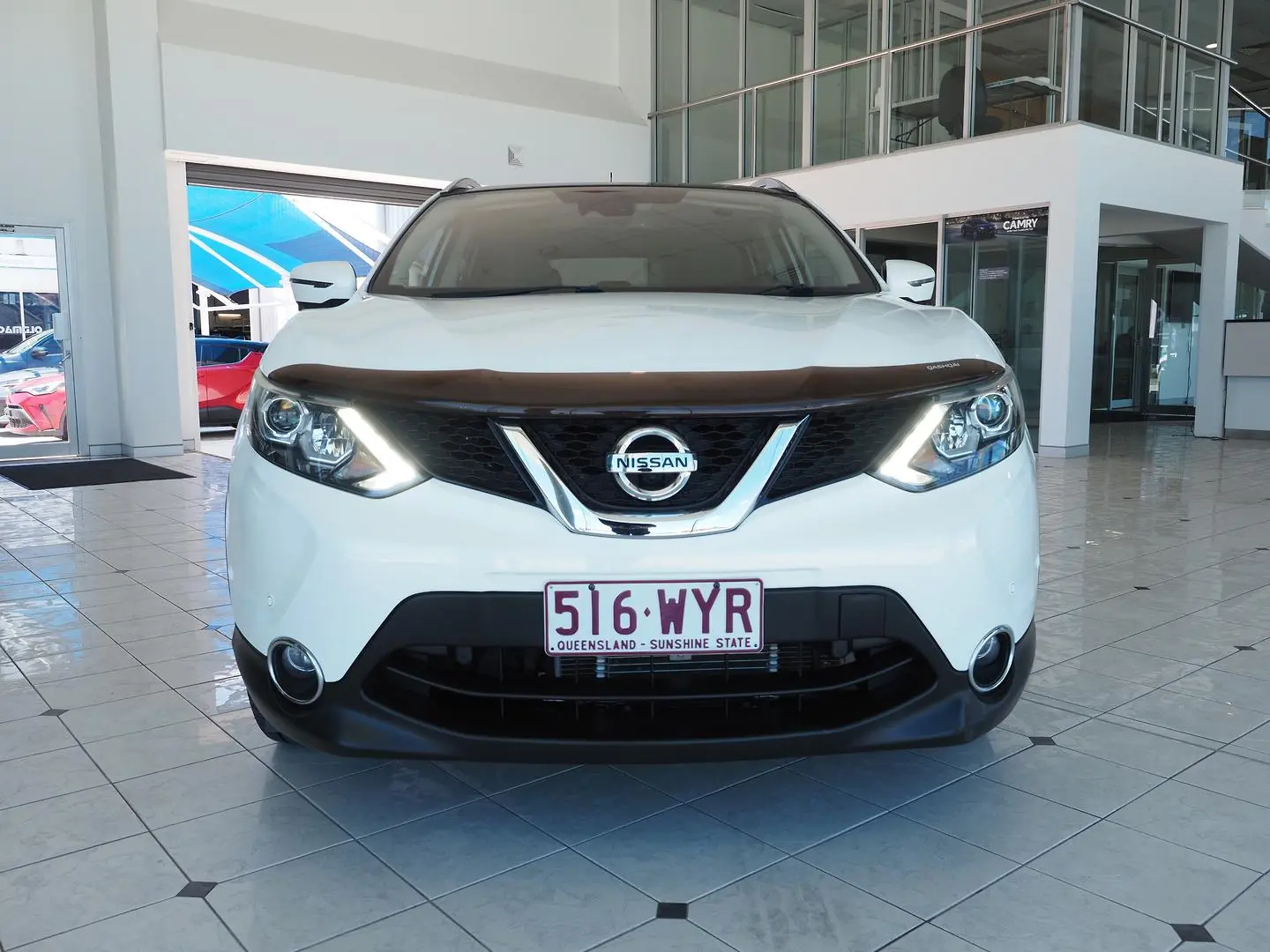 2016 Nissan QASHQAI Gallery Image 9