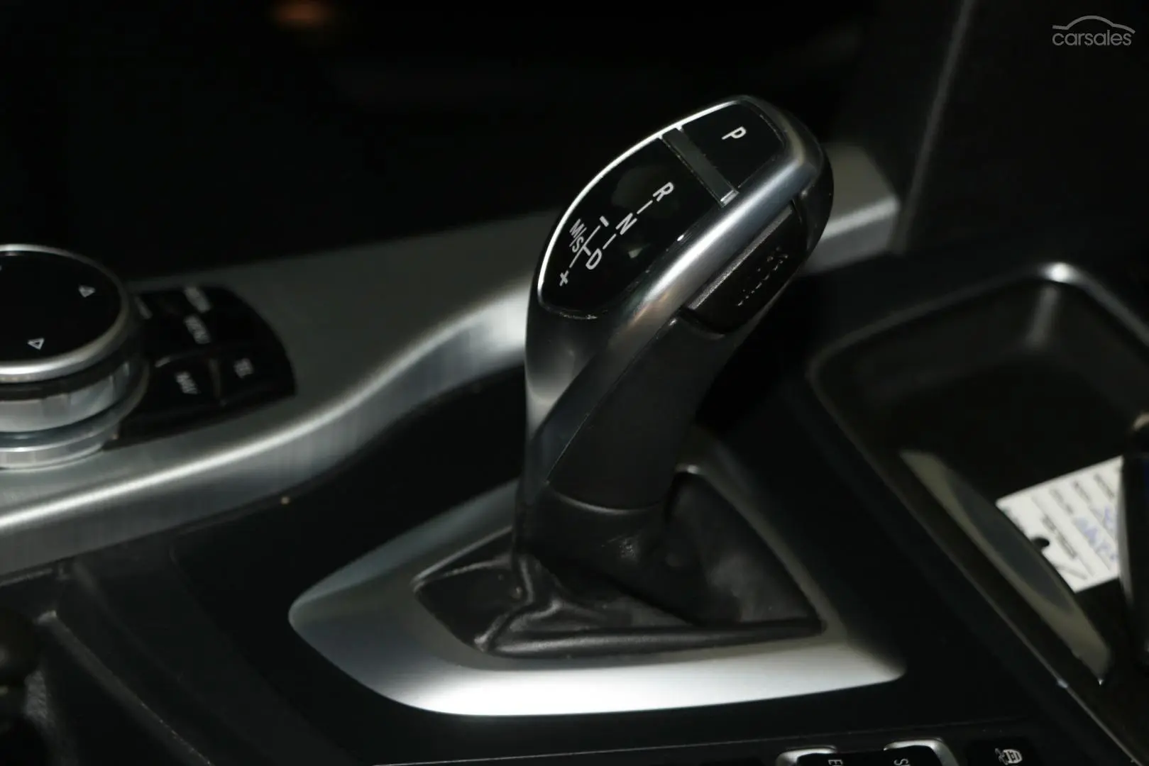 2014 BMW 3 Series Image 12
