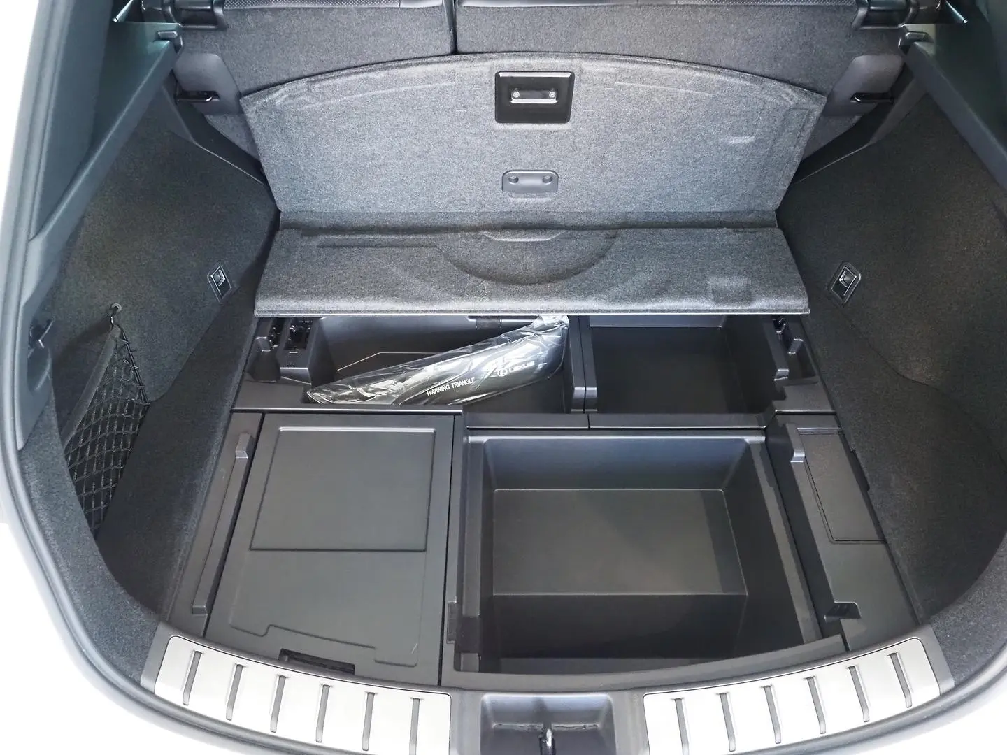2024 Lexus NX Gallery Image 13