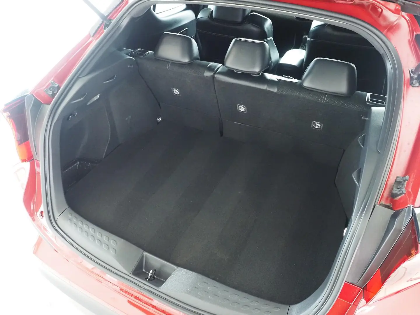 2021 Toyota C-HR Gallery Image 14