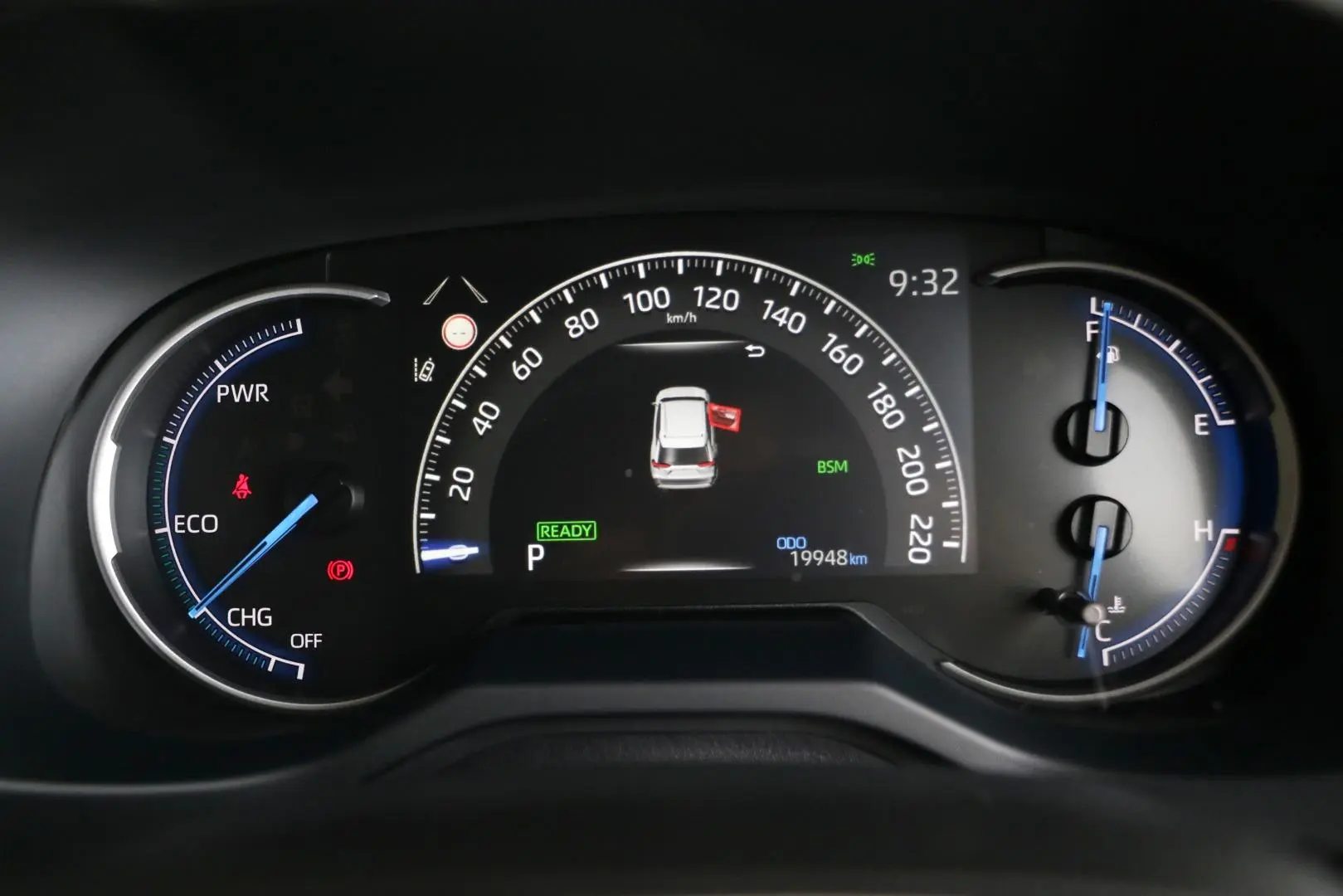 2024 Toyota RAV4 Gallery Image 11