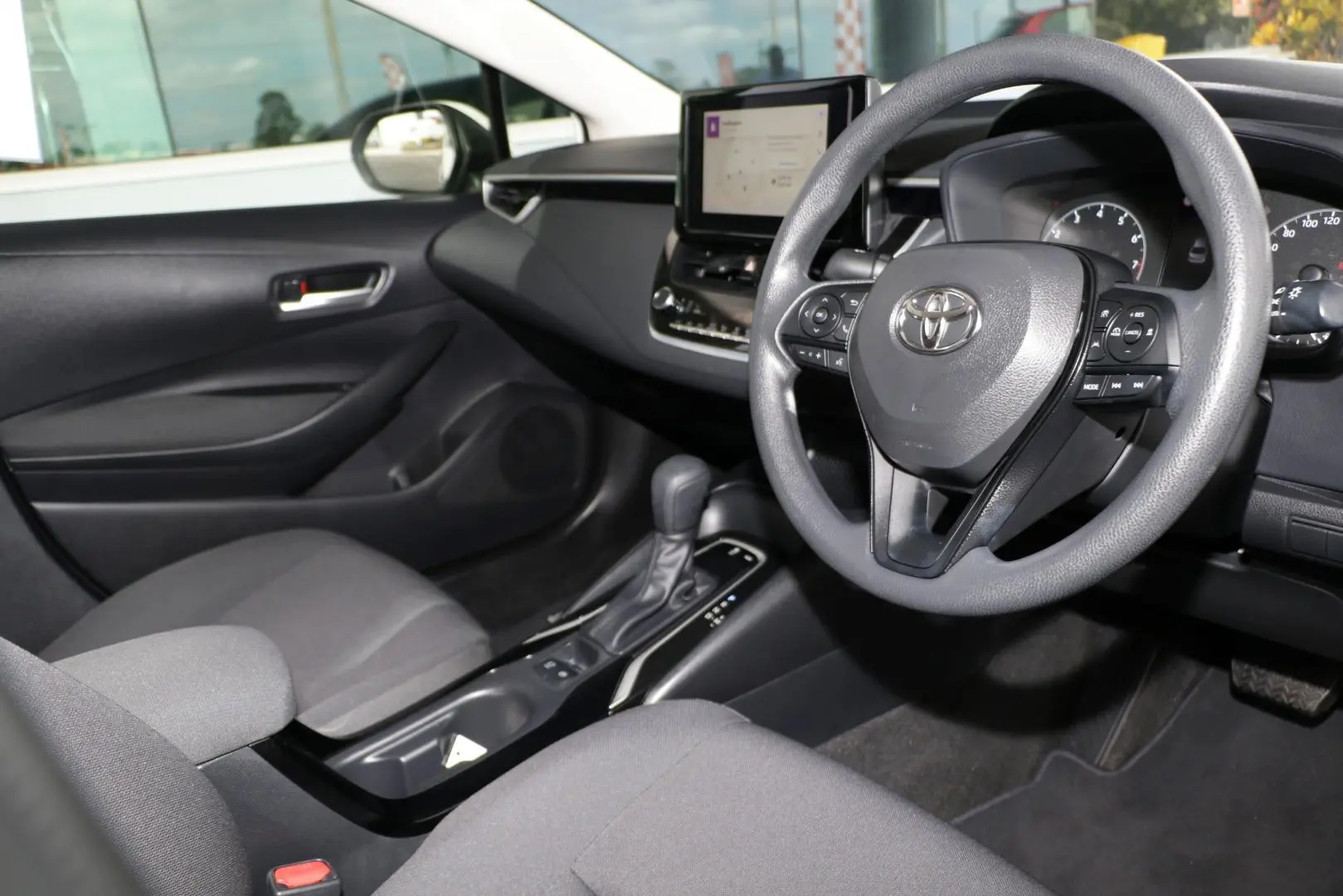 2024 Toyota Corolla Gallery Image 6